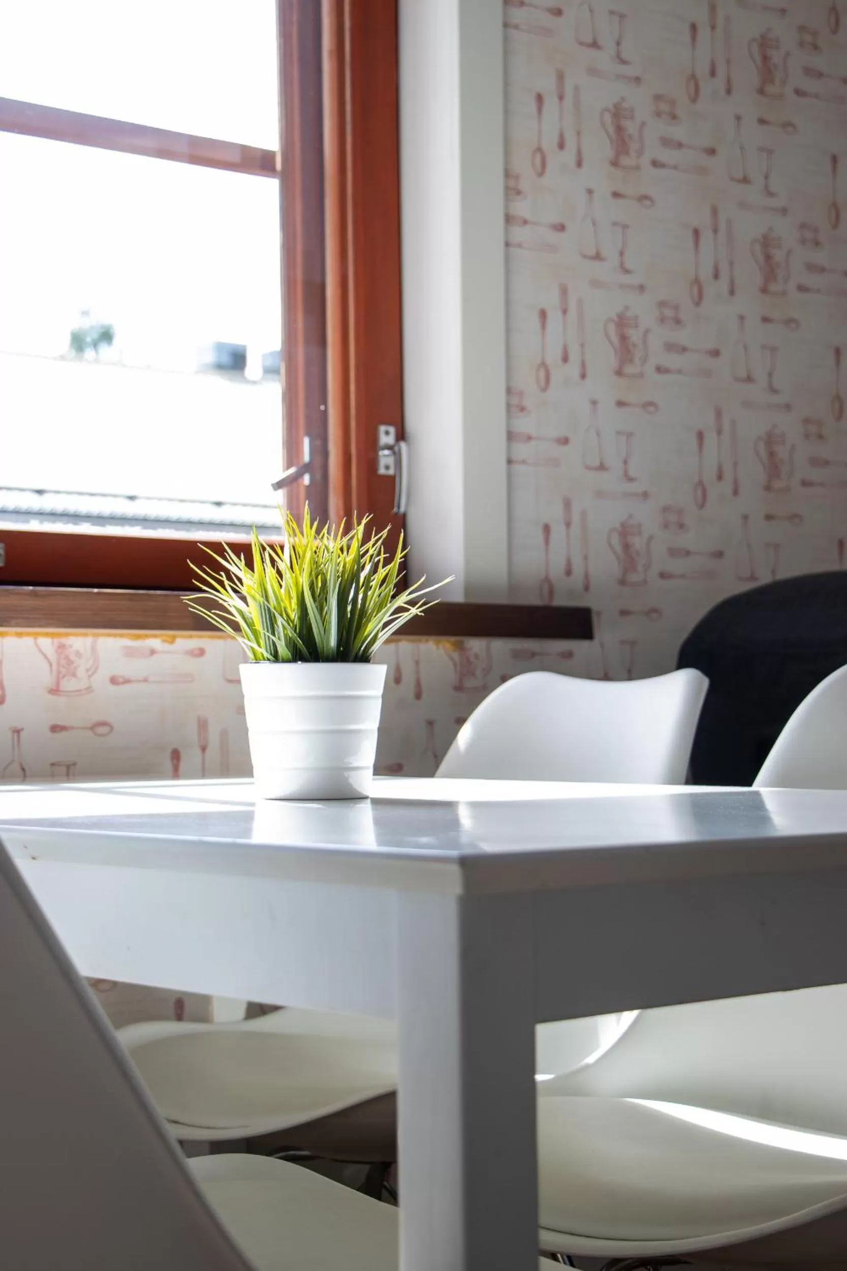 Seating area in Hotelli Uninen Tampere