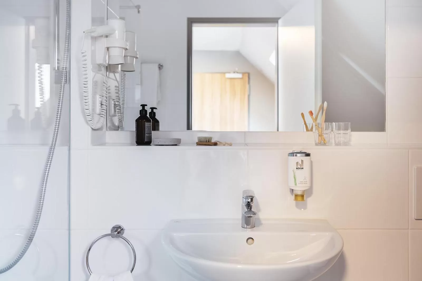 Bathroom in Novum Hotel Bruy