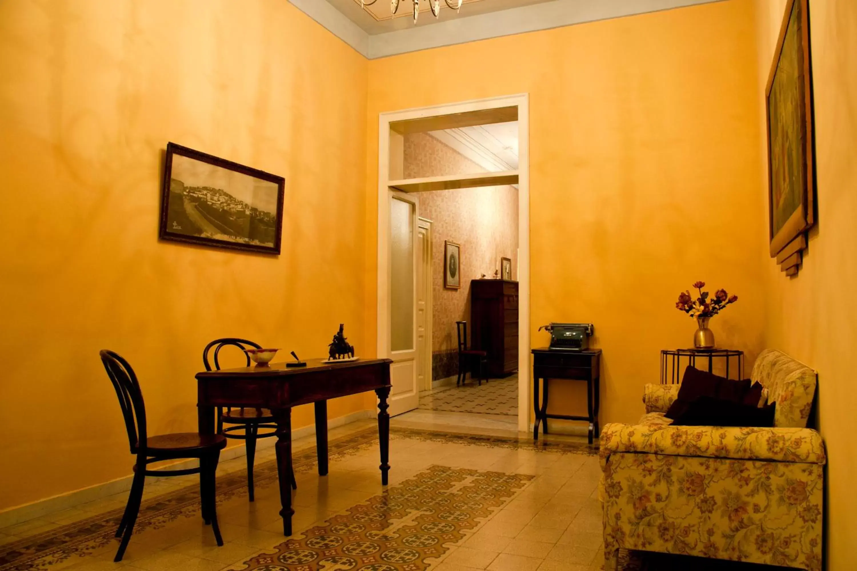 Lobby or reception, Dining Area in Villa Genny