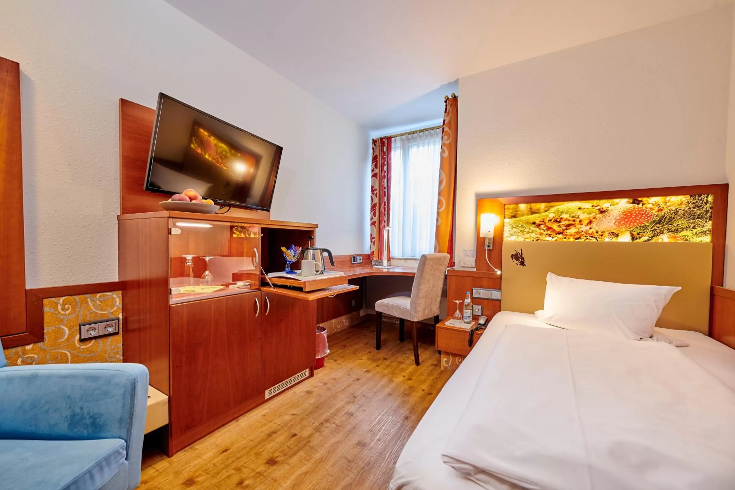 TV and multimedia, Bed in Ringhotel Gasthof Hasen