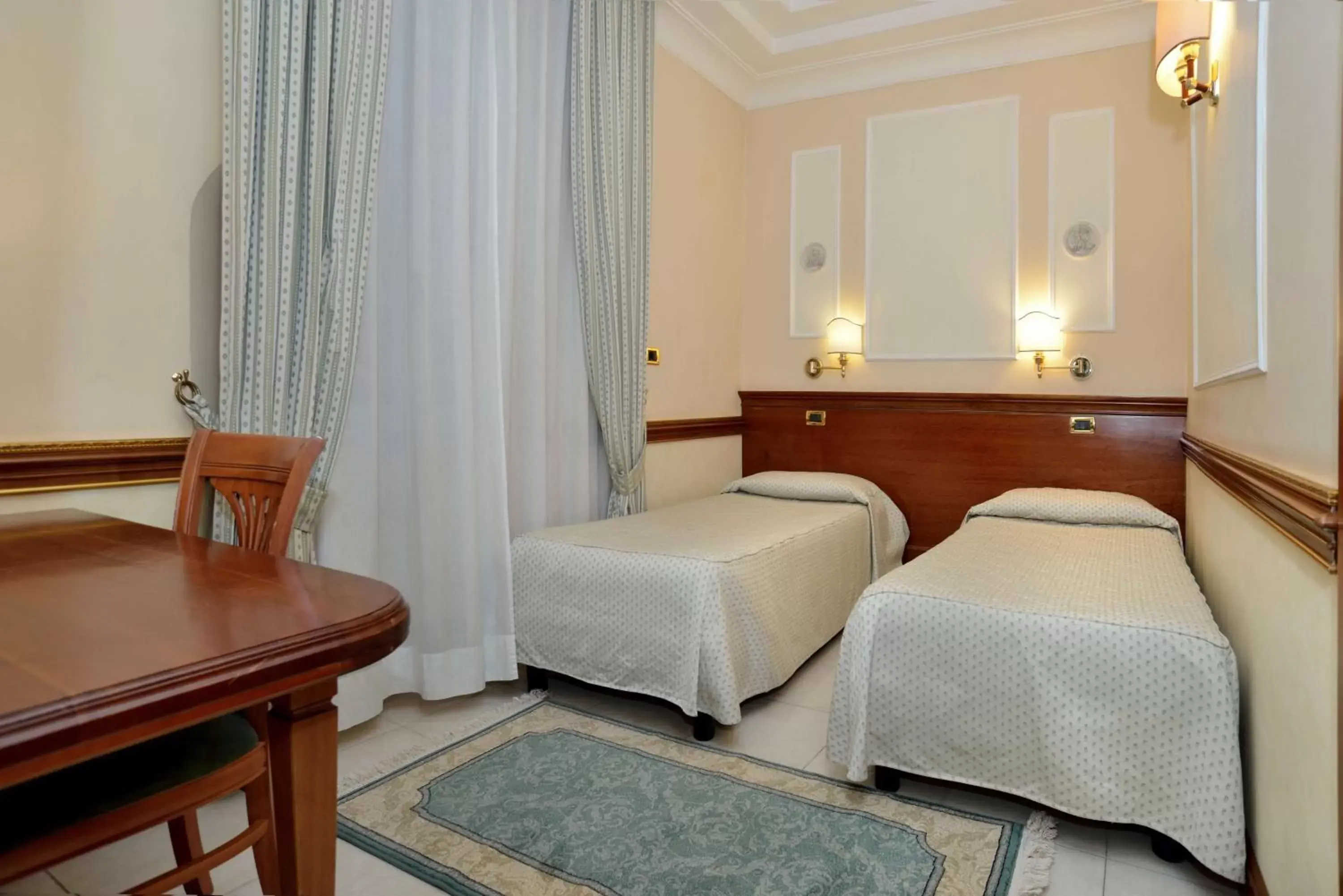 Bedroom, Bed in Hotel Hiberia