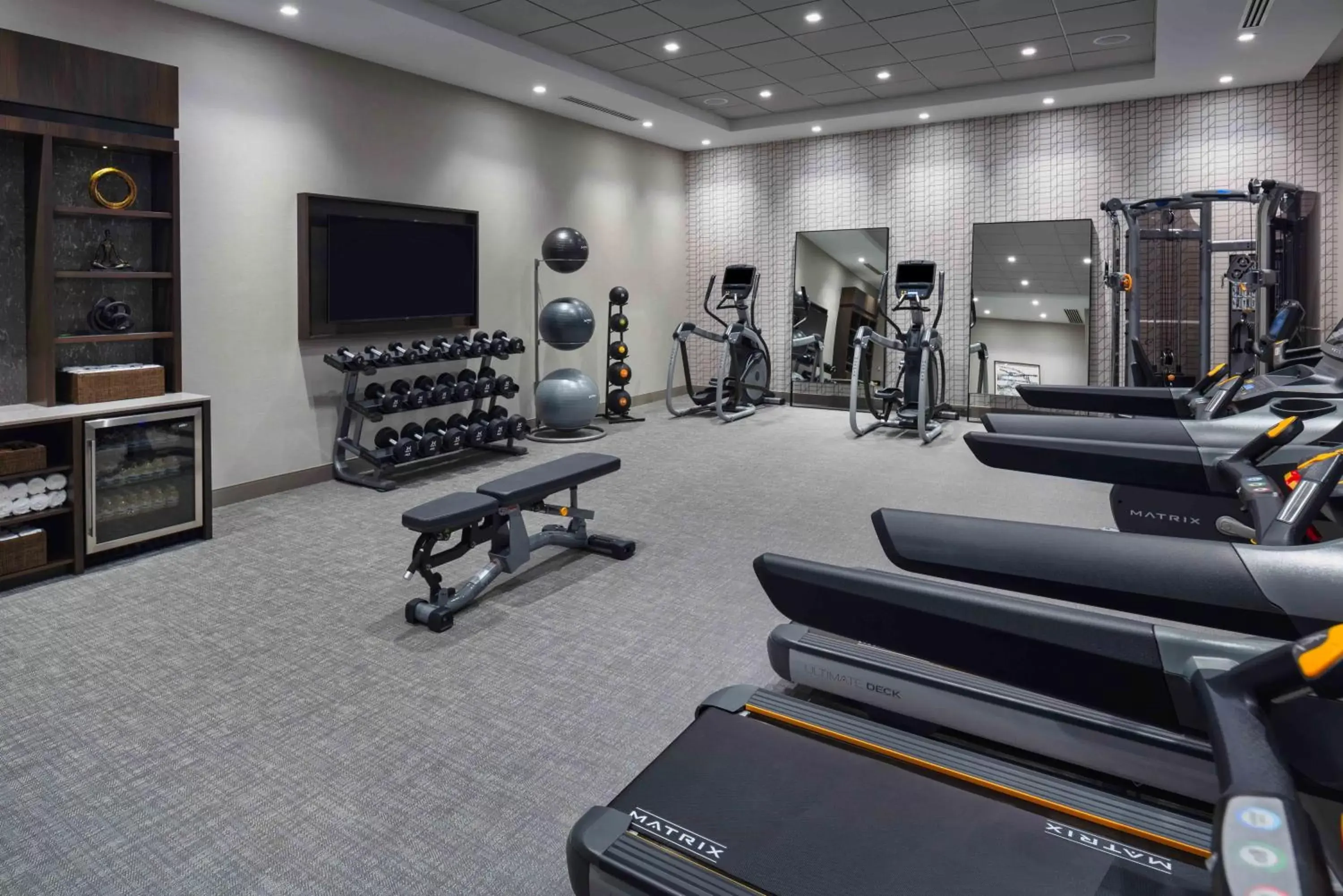 Fitness centre/facilities, Fitness Center/Facilities in Holiday Inn Express - Boston Logan Airport - Revere, an IHG Hotel