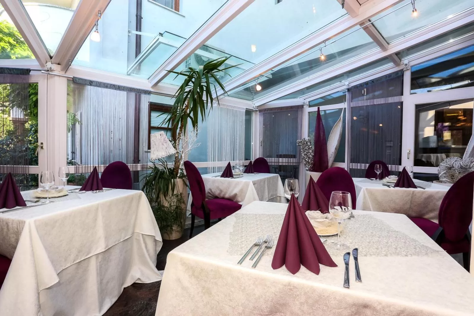 Food and drinks in Hotel Villa Groff