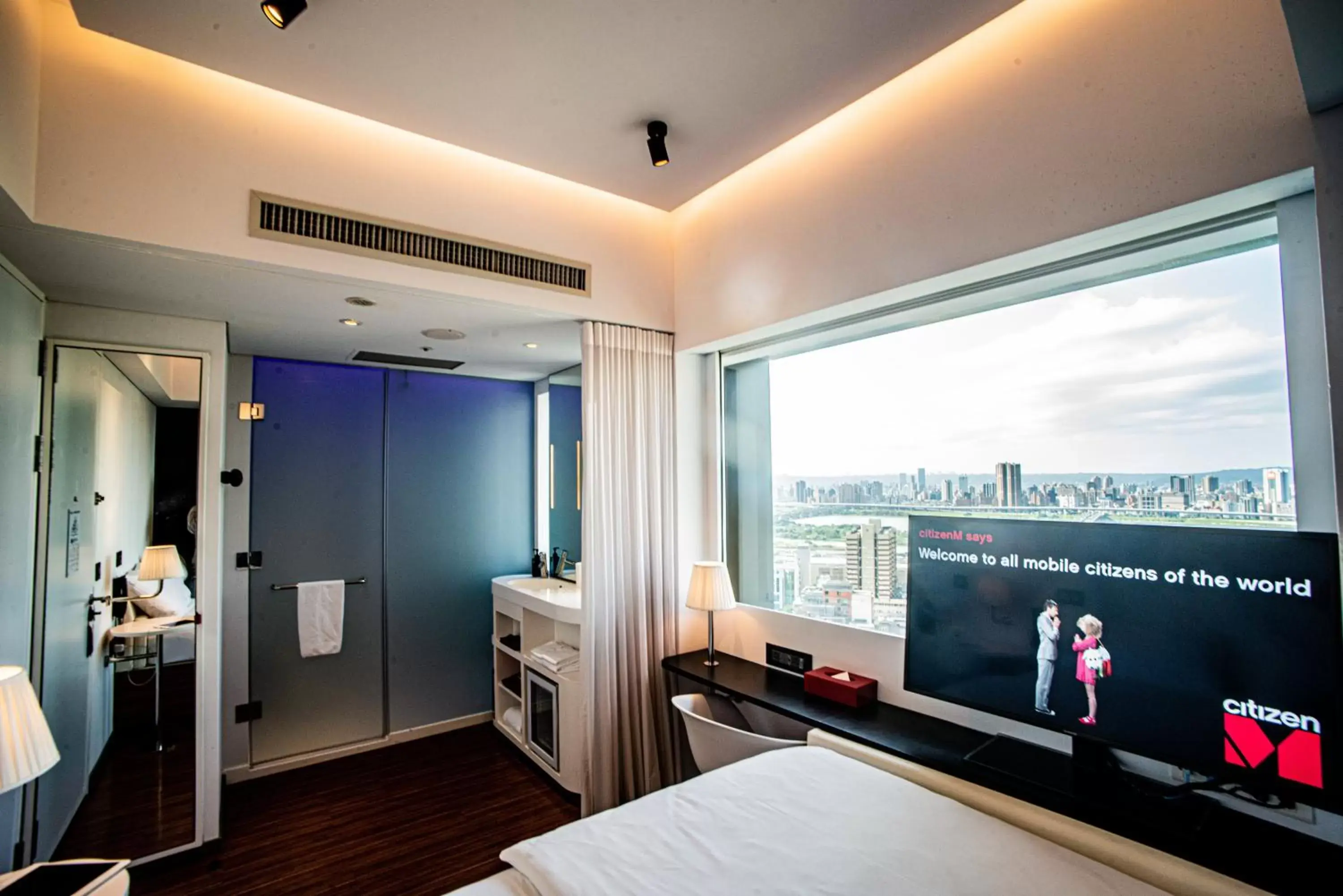 Photo of the whole room in citizenM Taipei North Gate