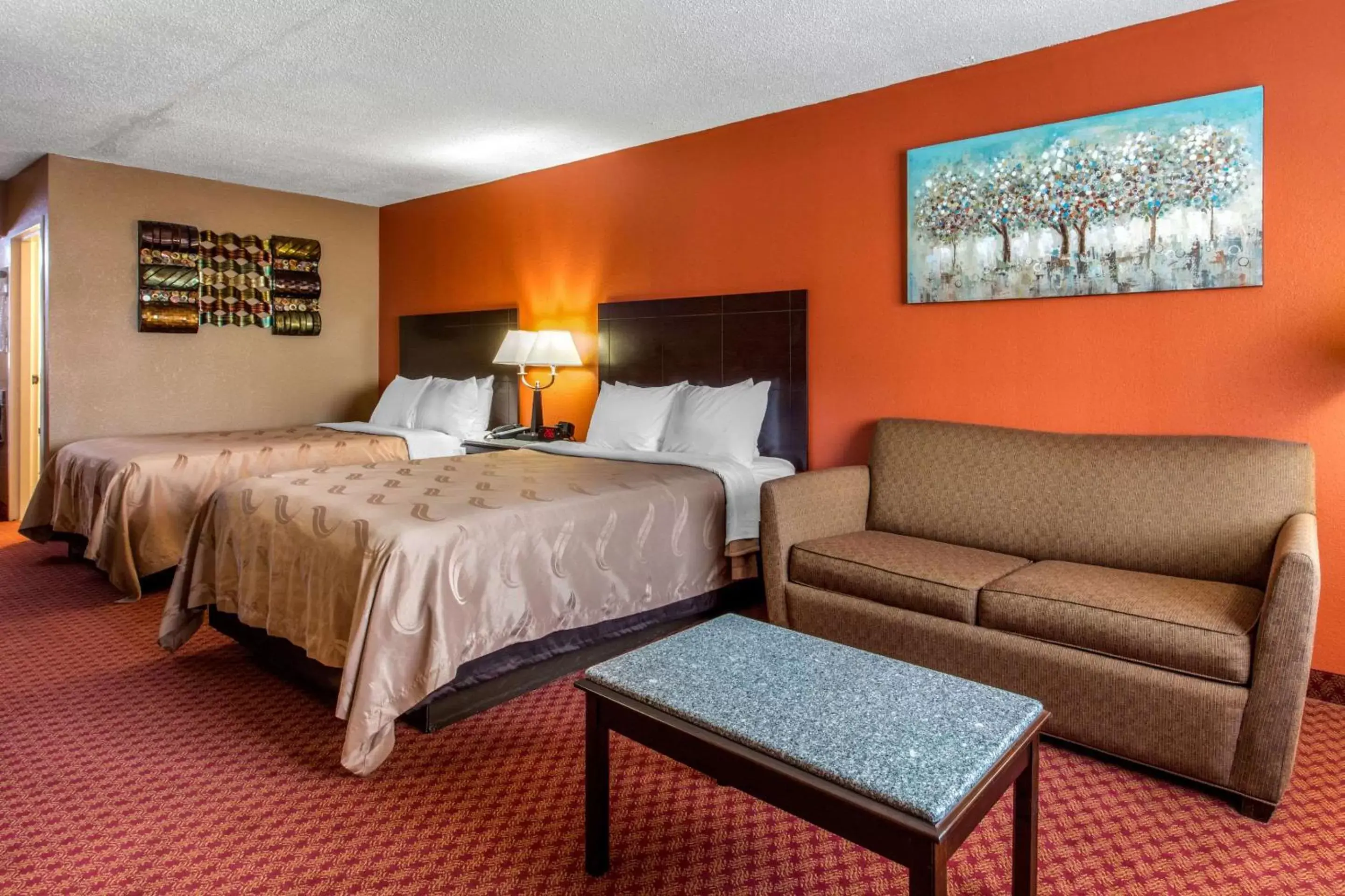 Photo of the whole room, Bed in Quality Inn Kingston Springs