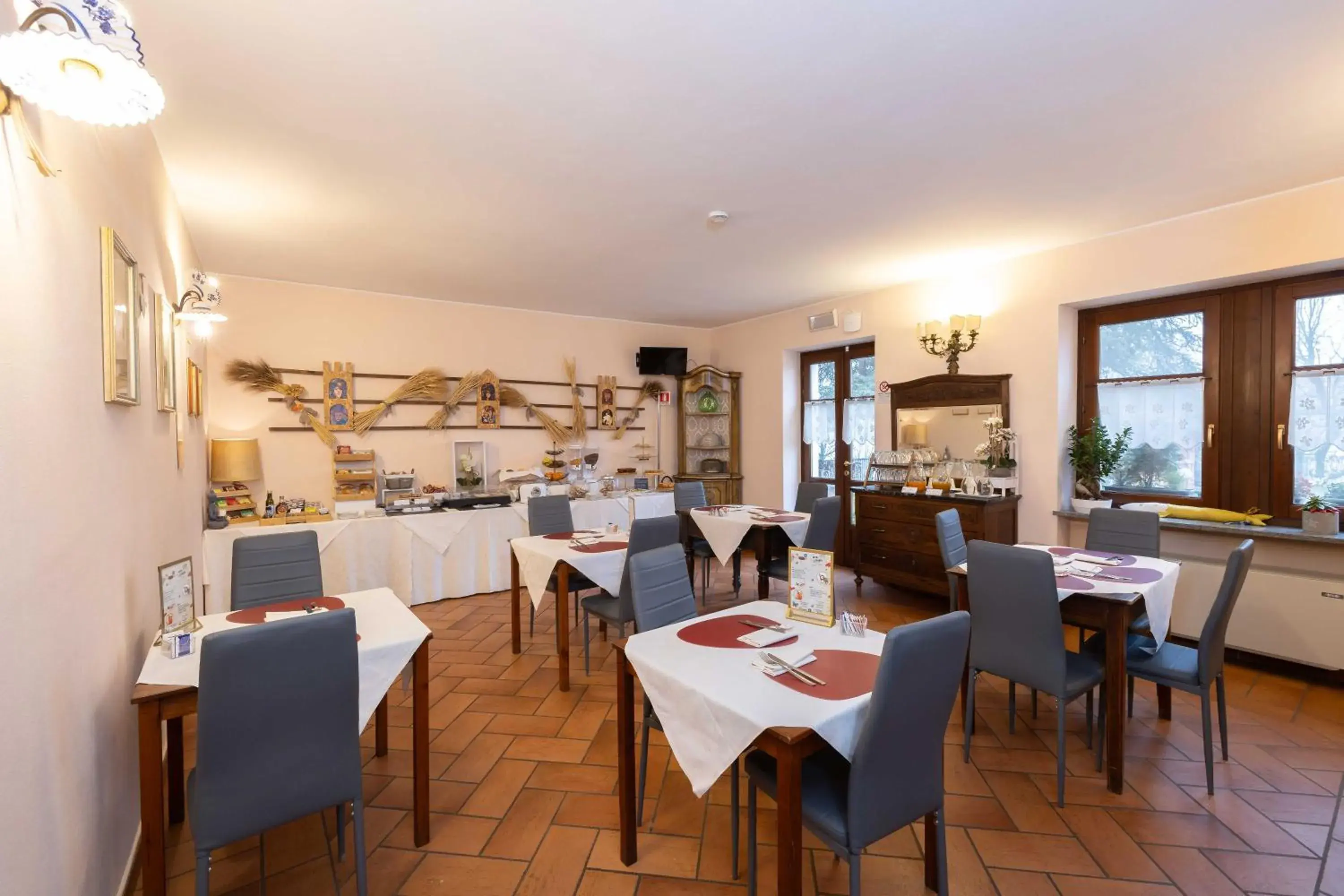 Restaurant/Places to Eat in Hotel La Fert