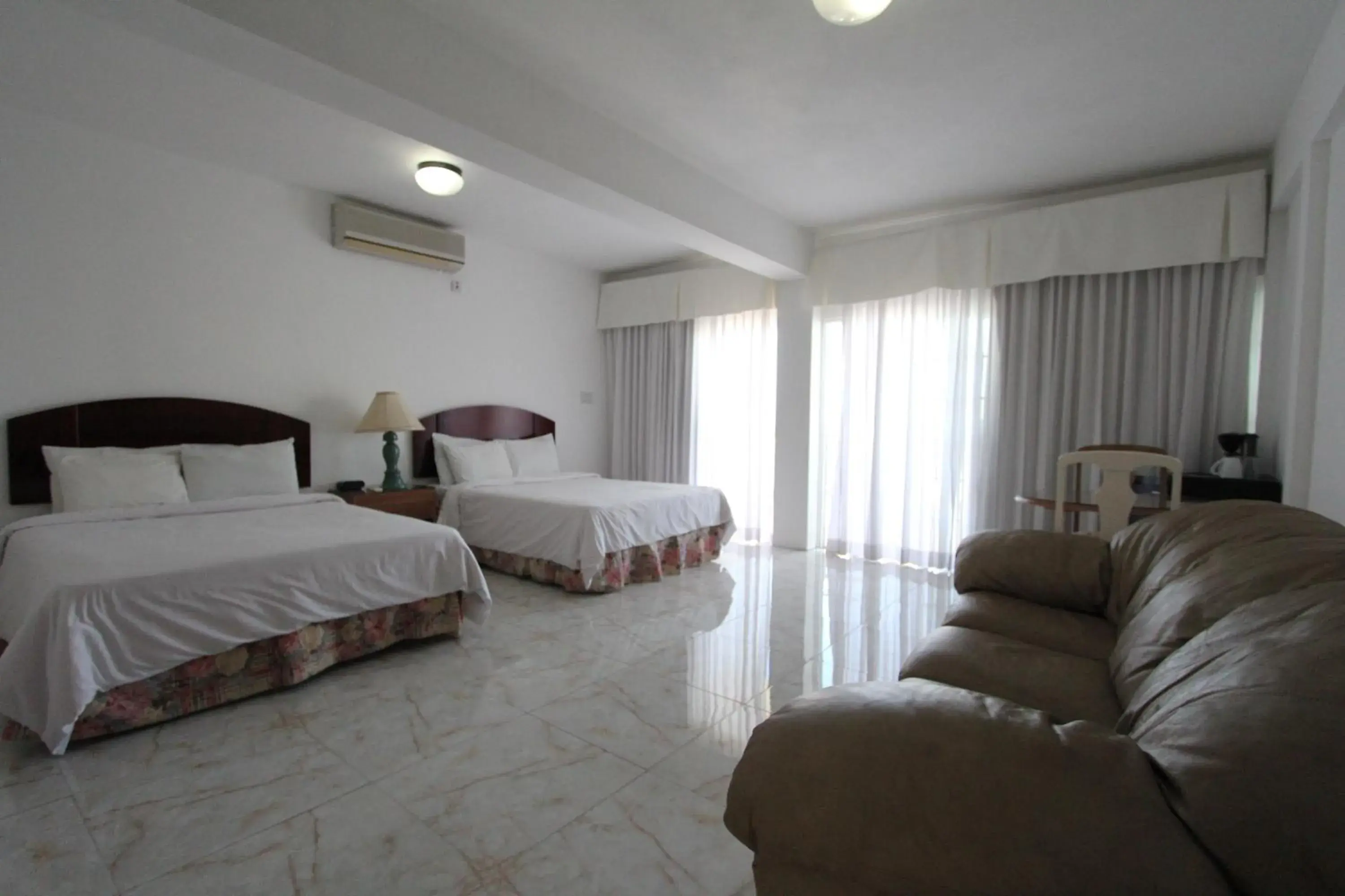 Newly Renovated Superior Triple Room with Sea View in Match Resort