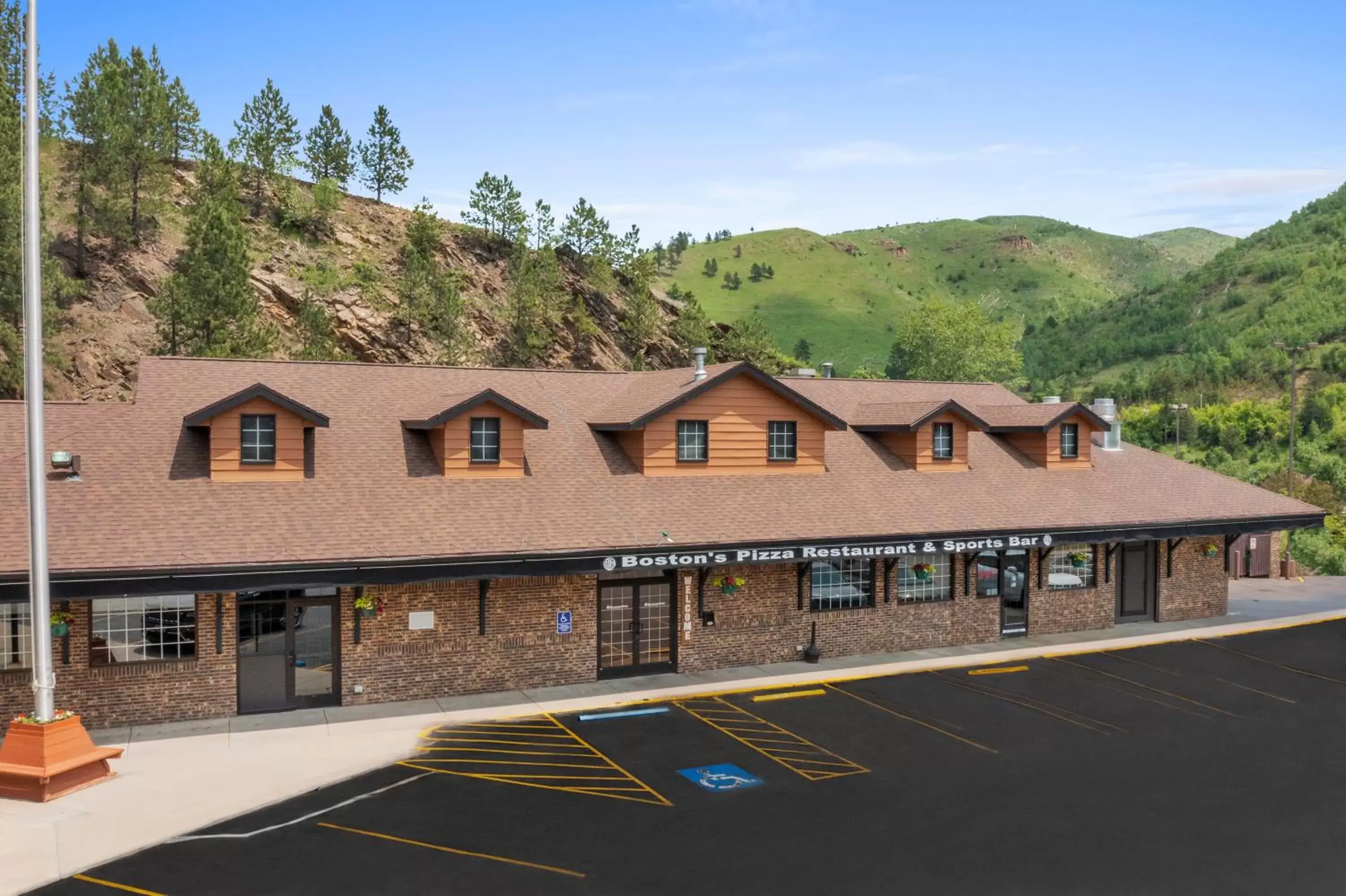 Restaurant/places to eat, Property Building in Deadwood Gulch Resort, Trademark Collection by Wyndham