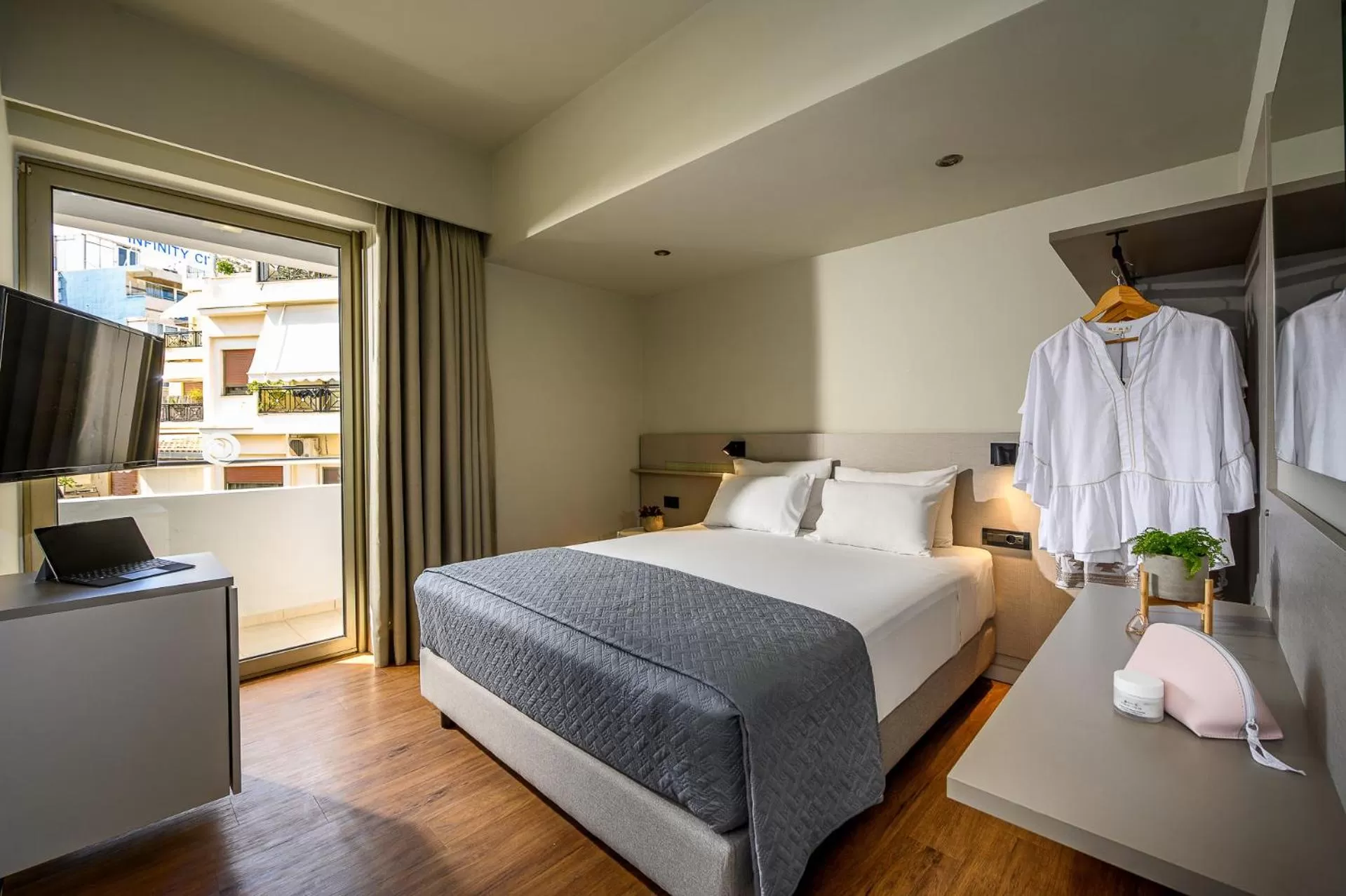 Photo of the whole room, Bed in Marin Hotel