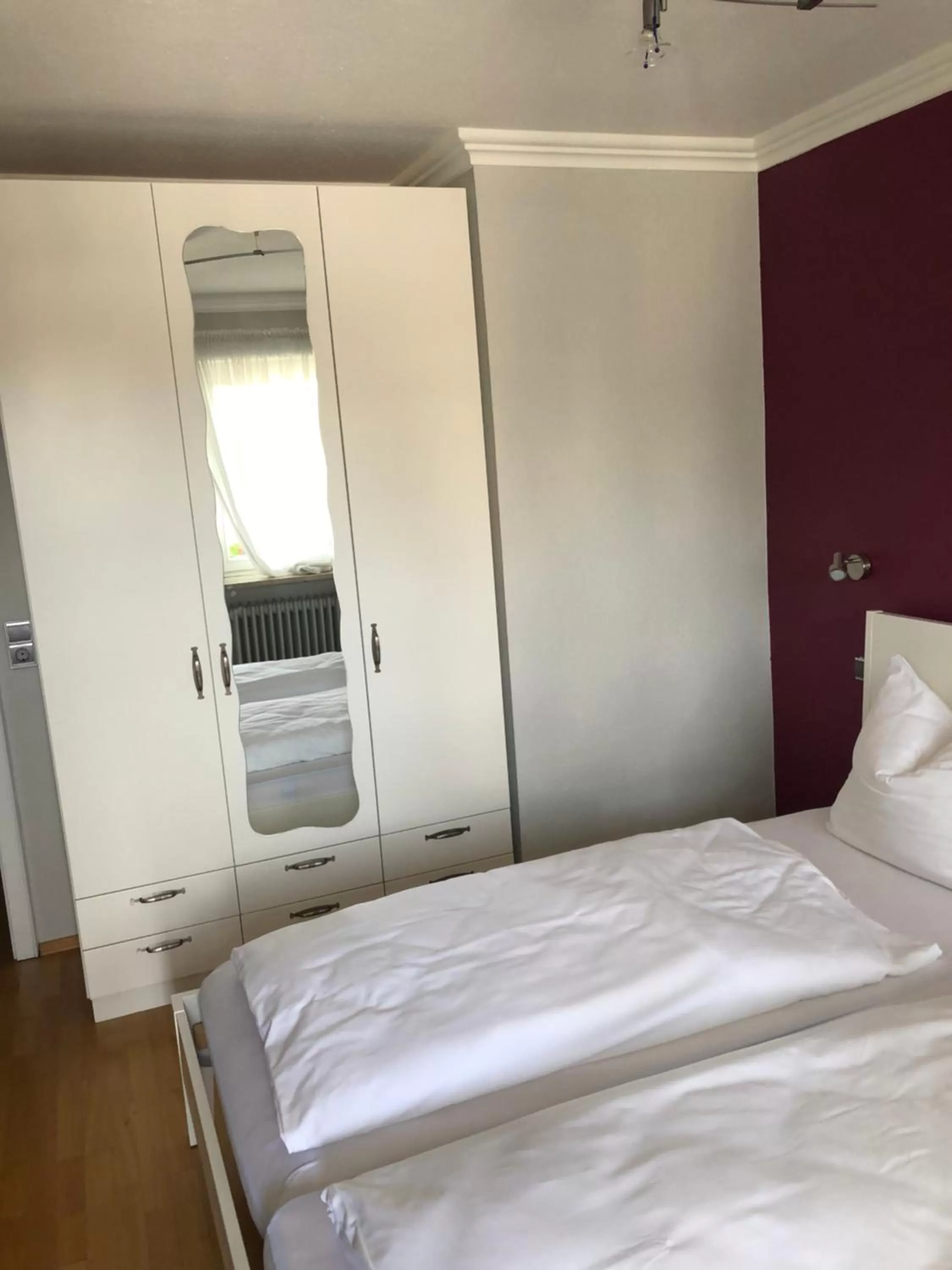 Bed in Hotel Pflieger