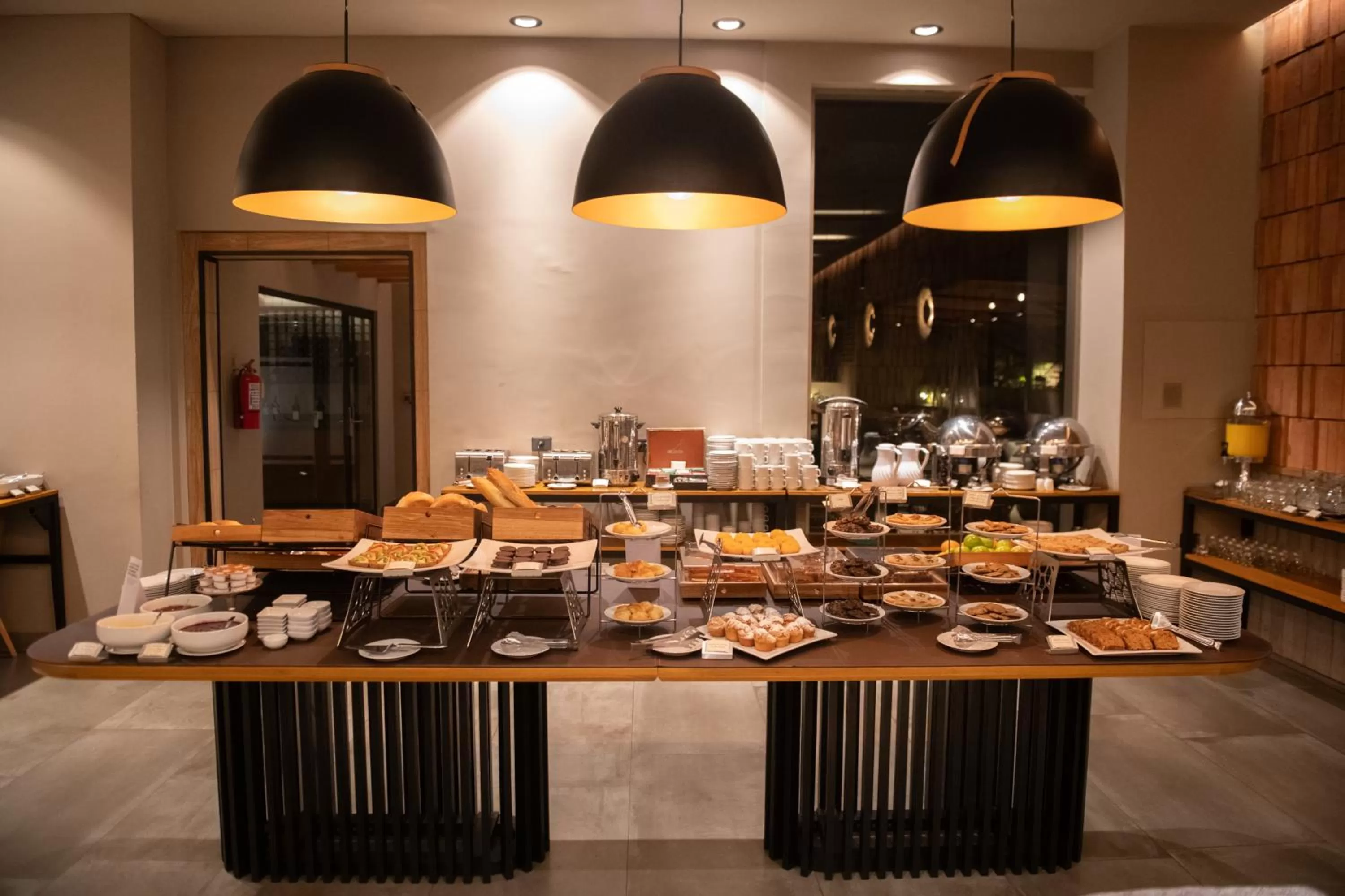 Restaurant/Places to Eat in Alejandro 1º Hotel