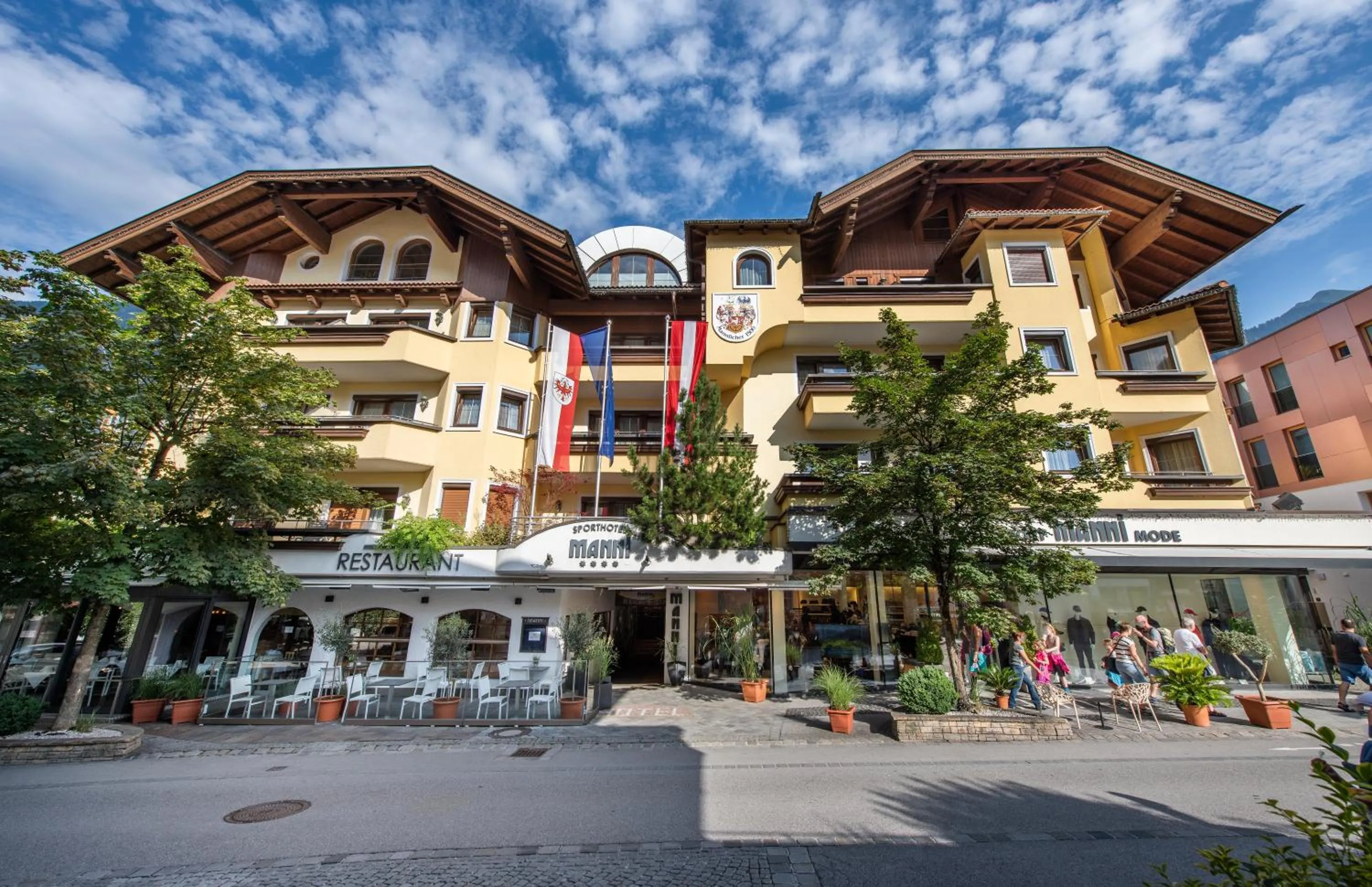 Property building in MANNI das Hotel