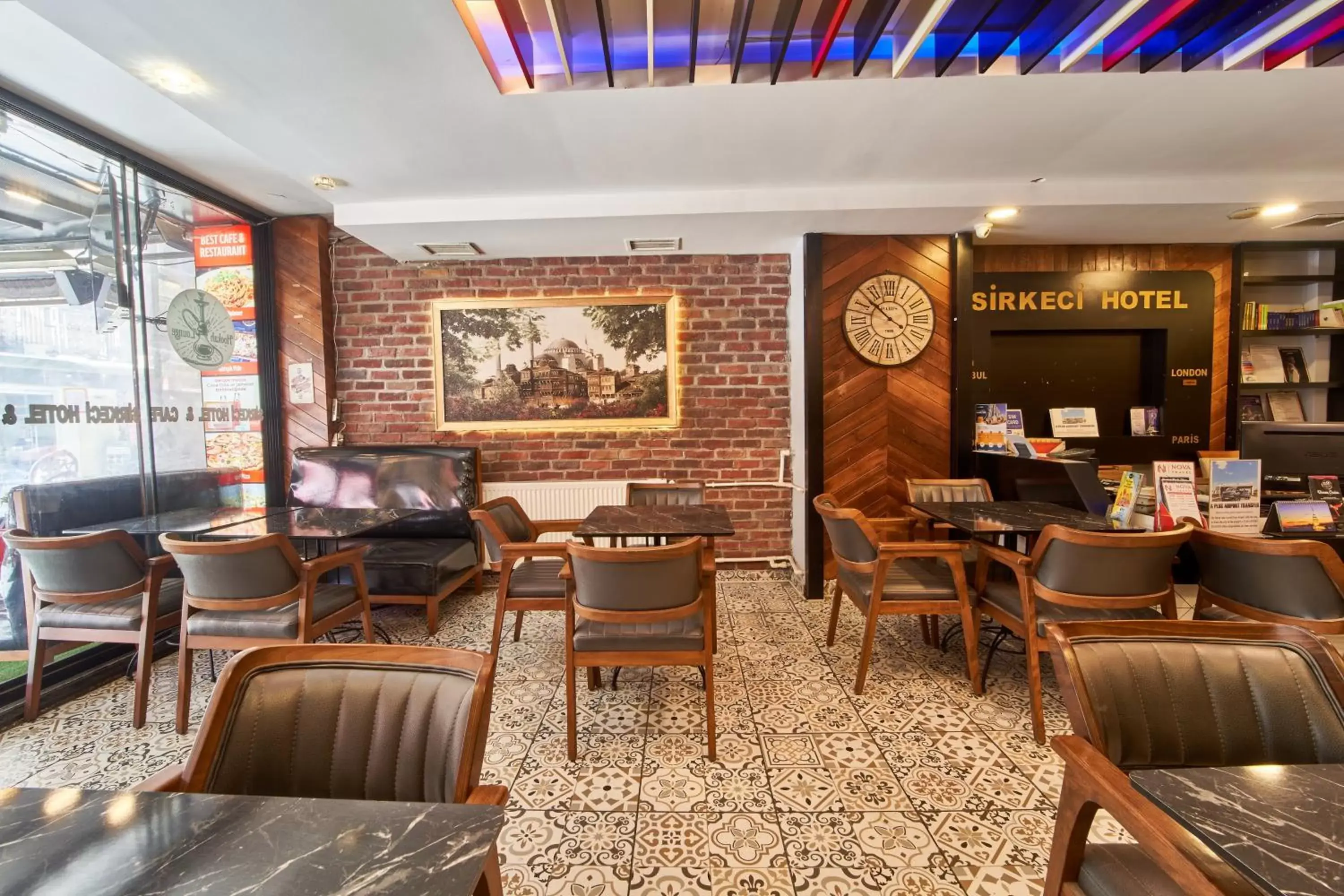 Property building, Restaurant/Places to Eat in Istanbul Sirkeci Hotel