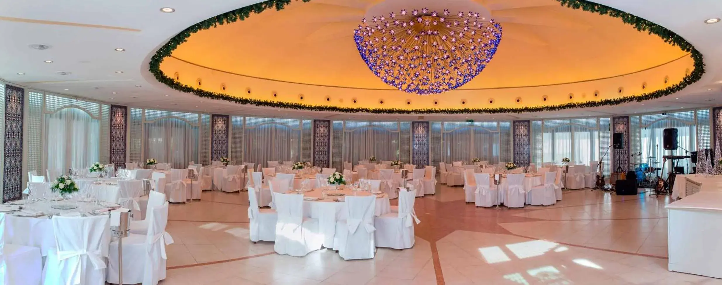 Banquet/Function facilities, Banquet Facilities in Hotel Oasi Di Kufra