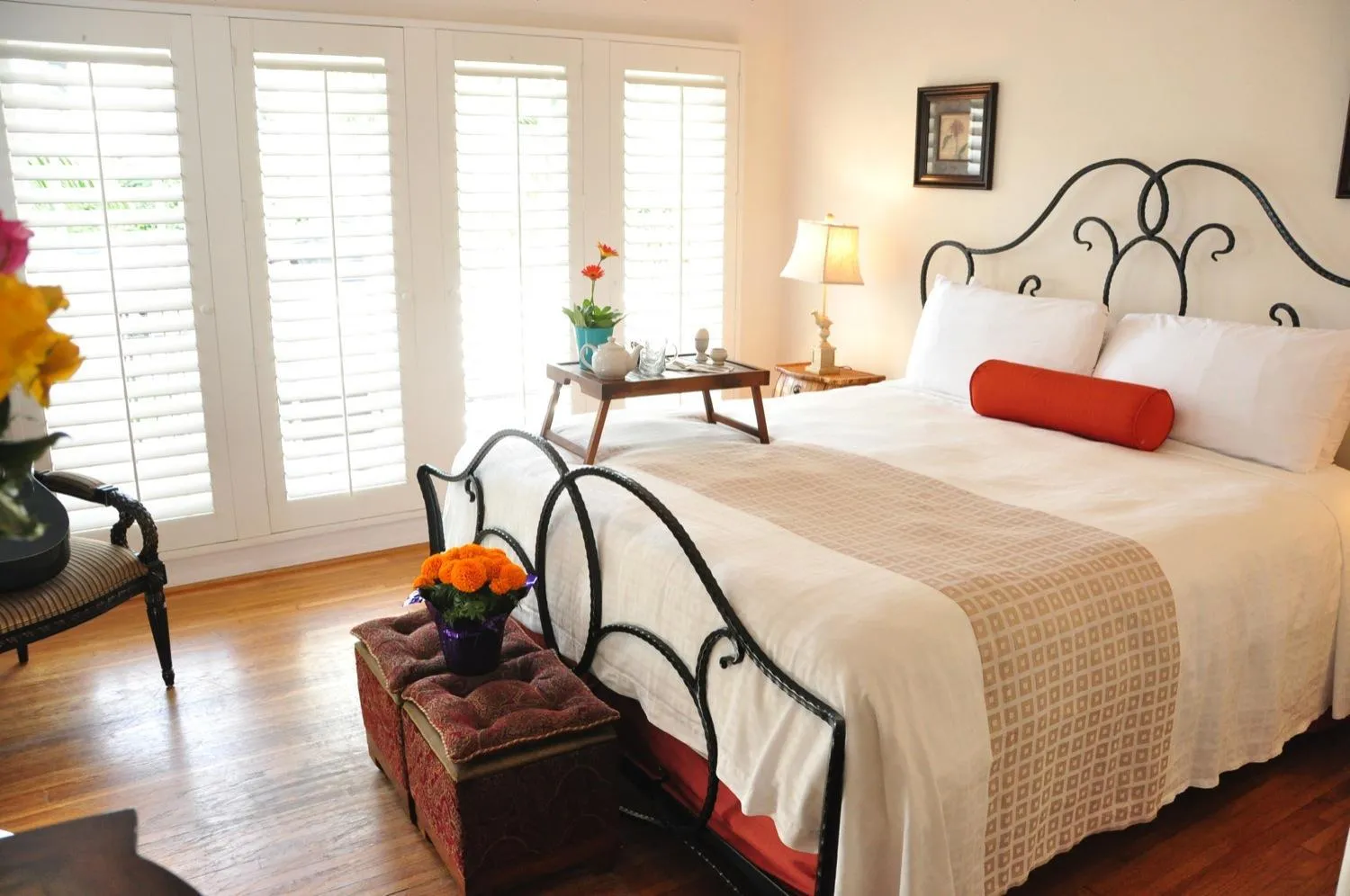 Bed in The Eagle Inn