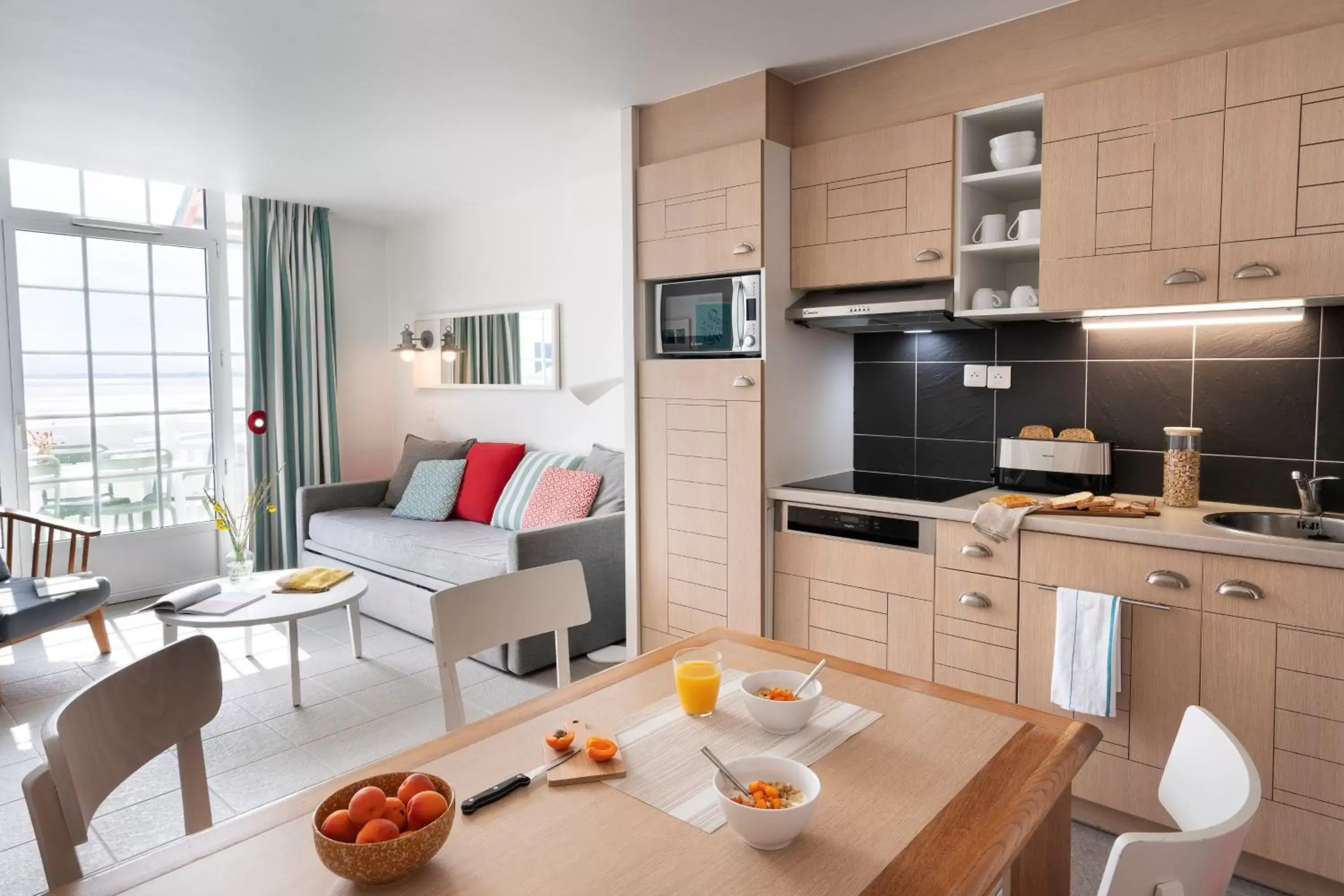 Coffee/tea facilities, Kitchen/Kitchenette in Pierre & Vacances Premium Résidence de la Plage