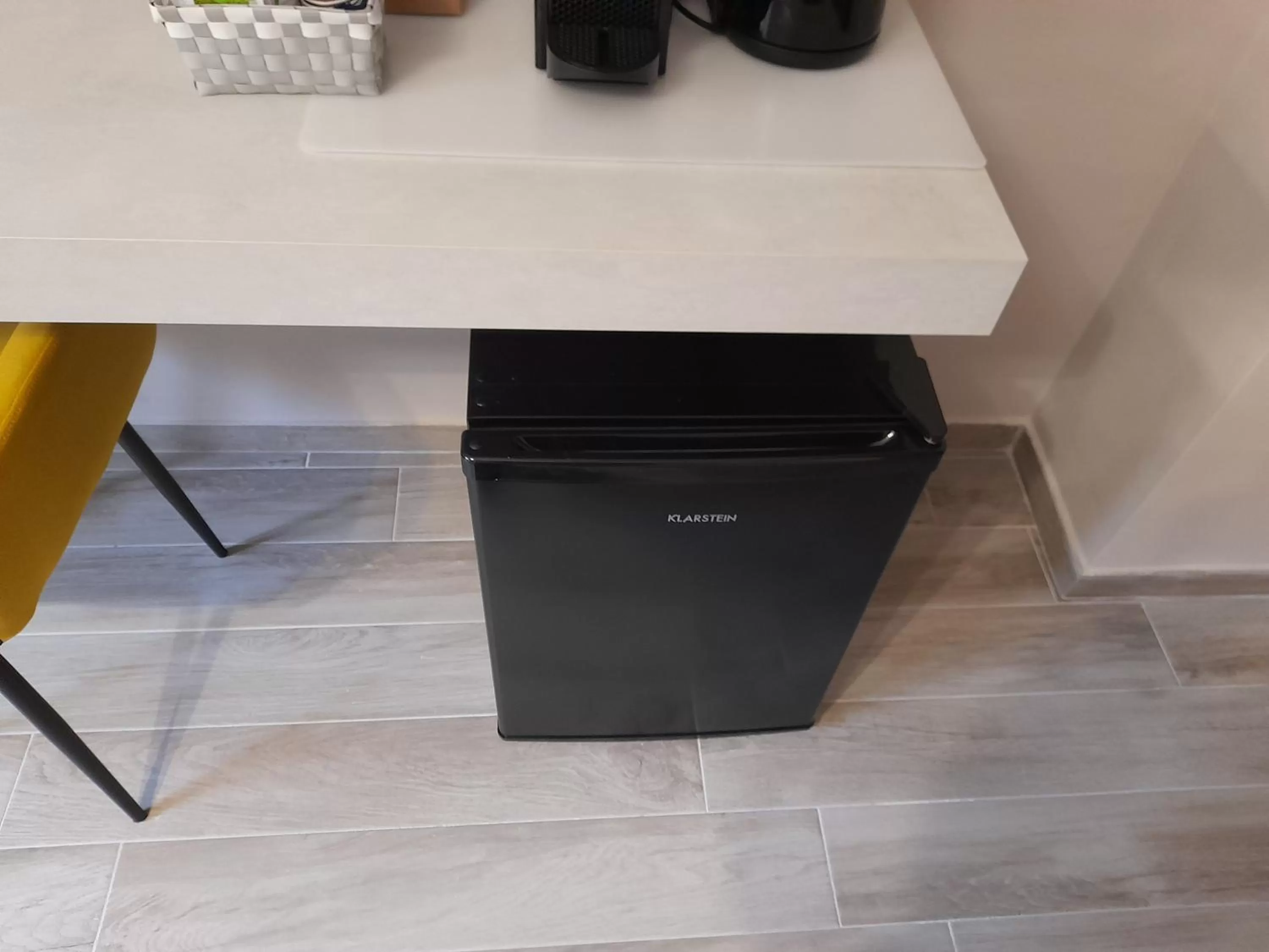 Kitchen or kitchenette in Tripepi suites