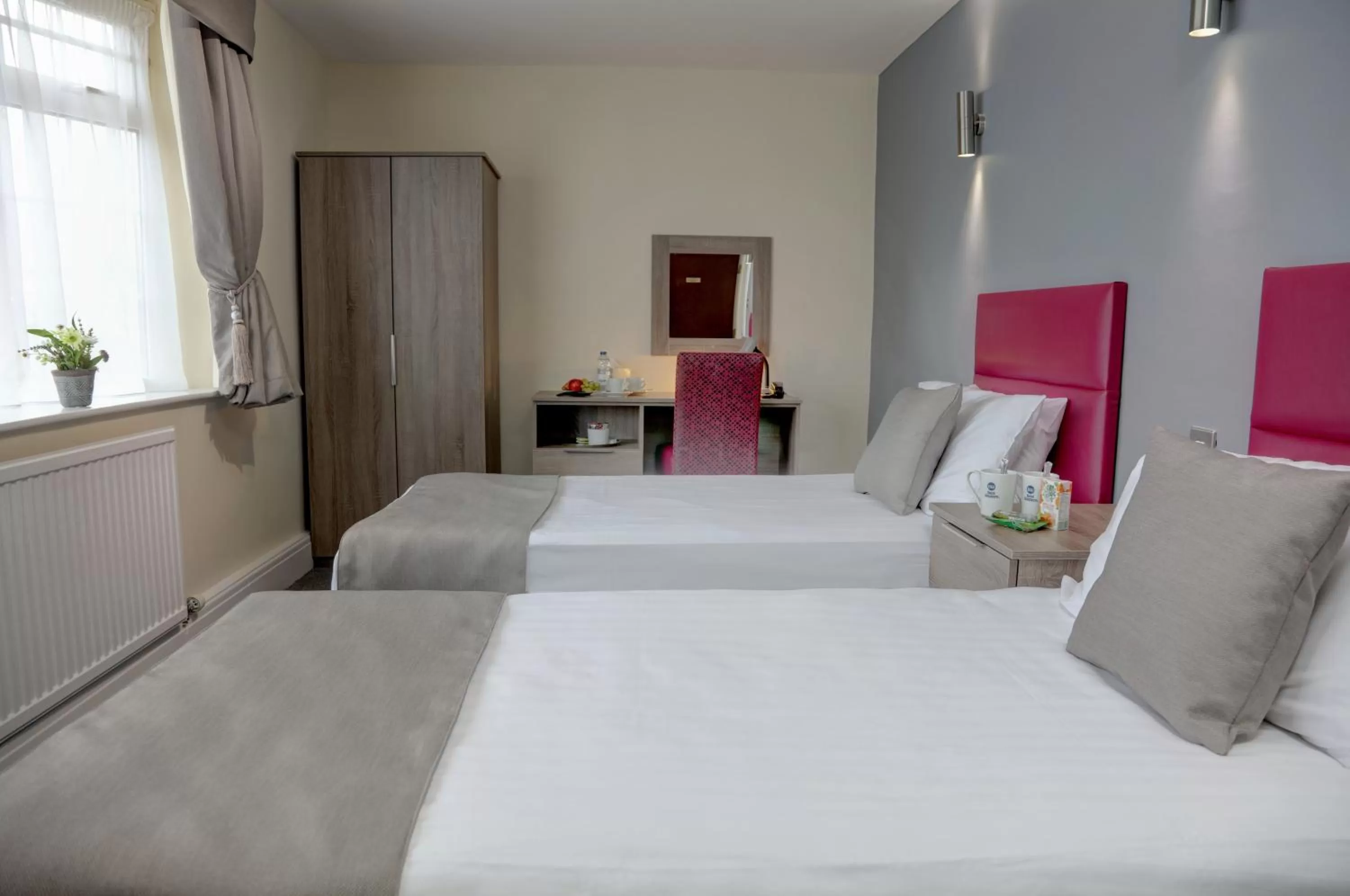 Bed in Best Western Bolholt Country Park Hotel