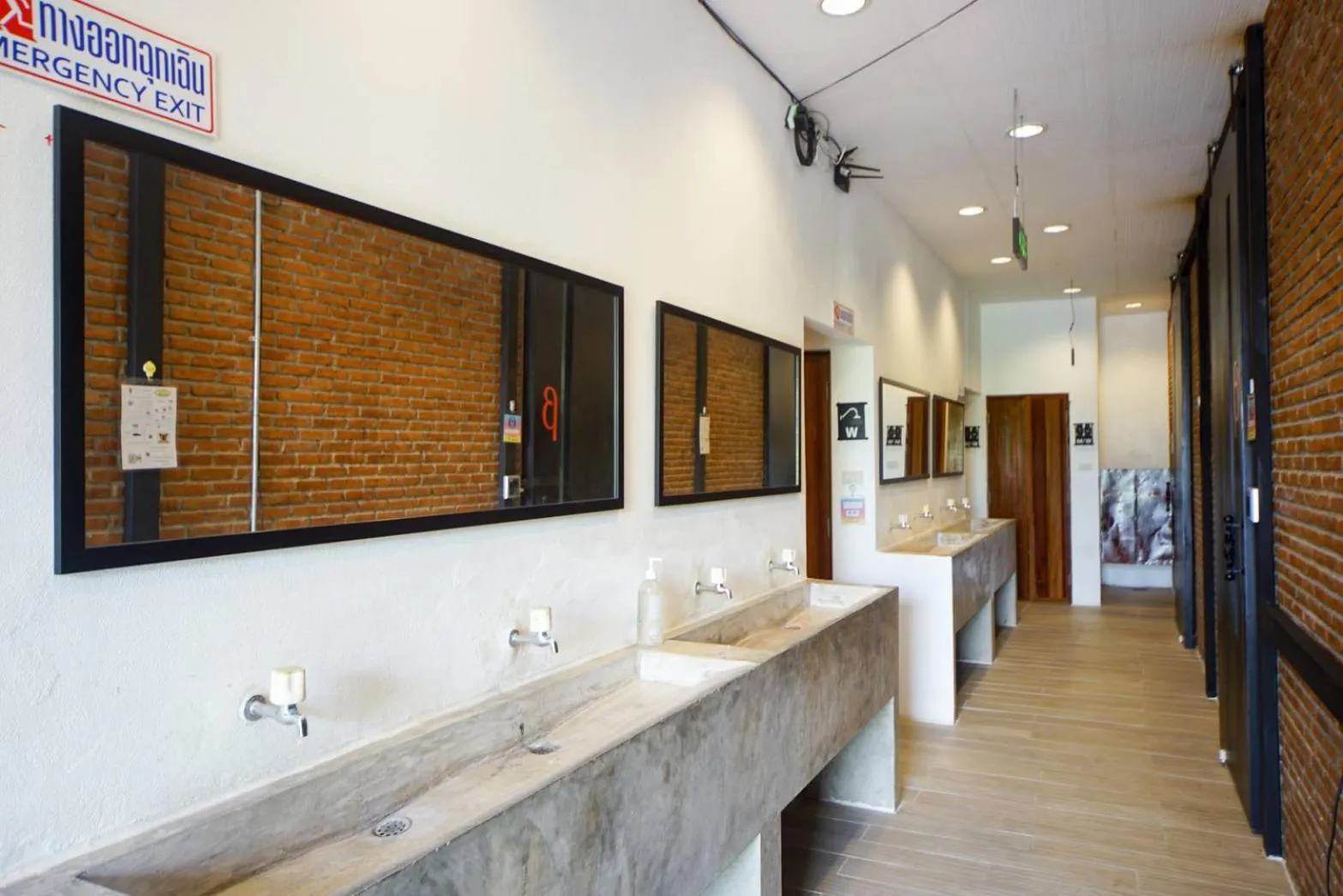 Property building in What's Up Chiang Mai