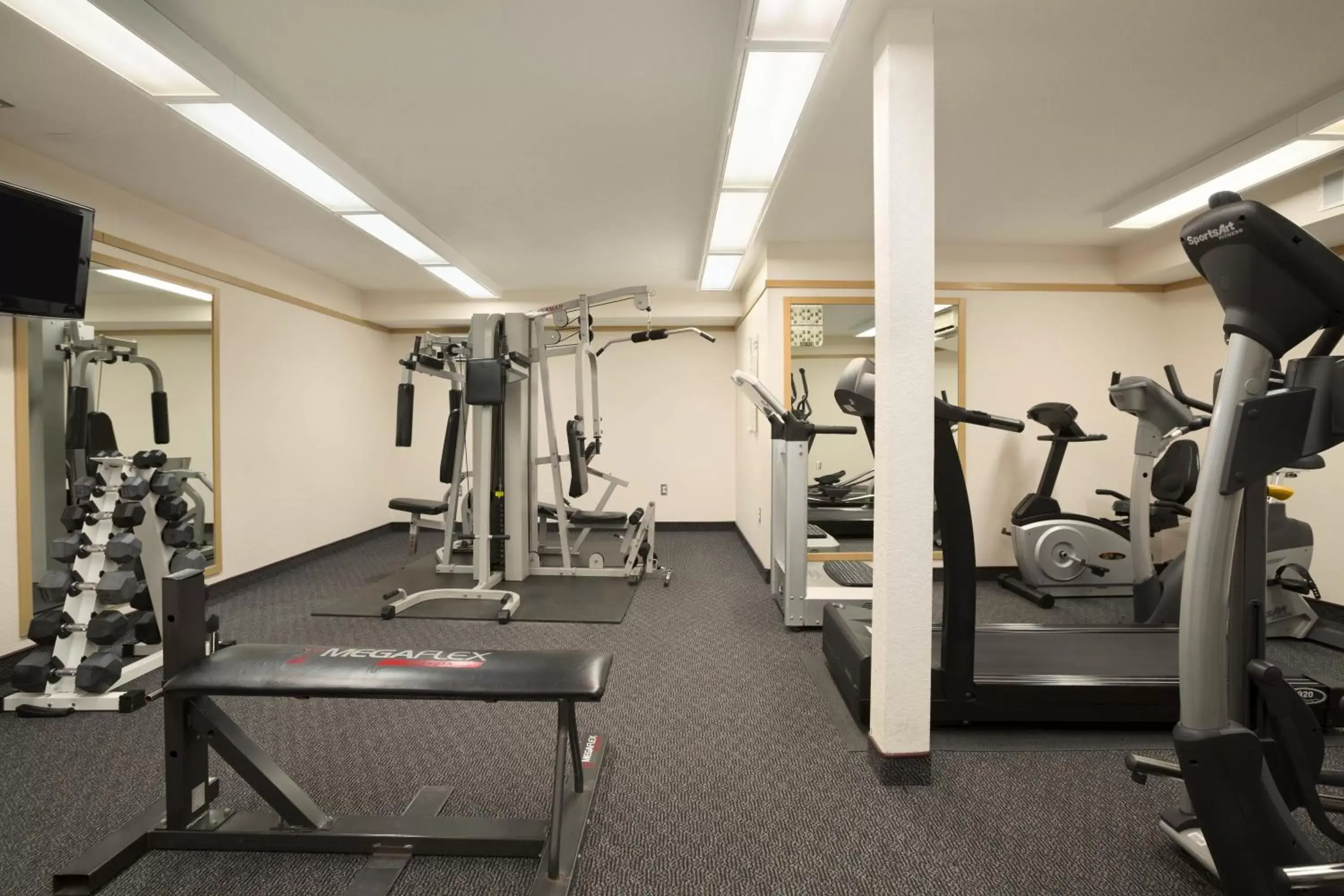Fitness centre/facilities, Fitness Center/Facilities in Days Inn by Wyndham Estevan