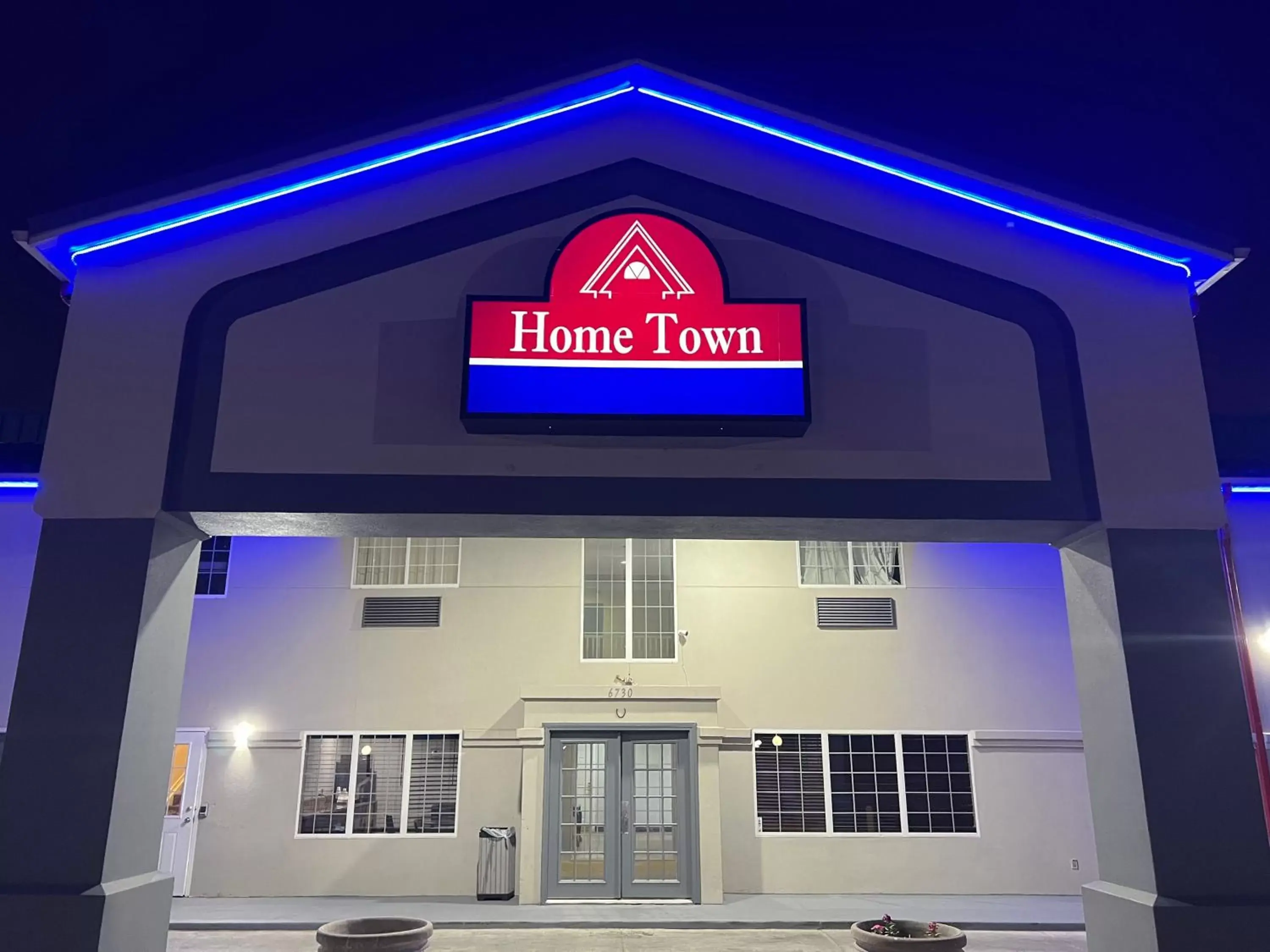 Facade/entrance, Property Building in Hometown Inn Airport