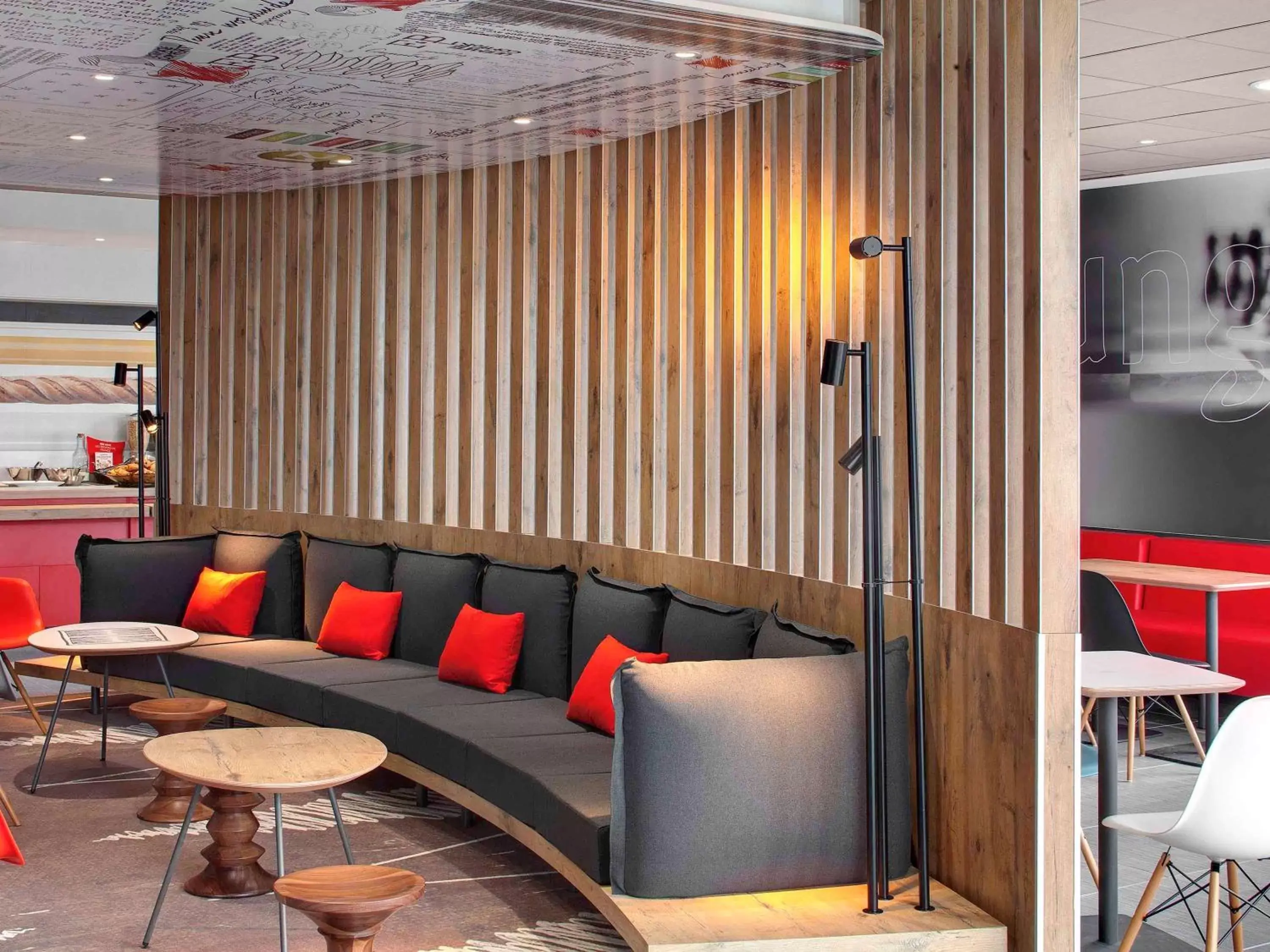 Property building in ibis Clermont Ferrand Nord Riom Property building in ibis Clermont Ferrand Nord Riom
