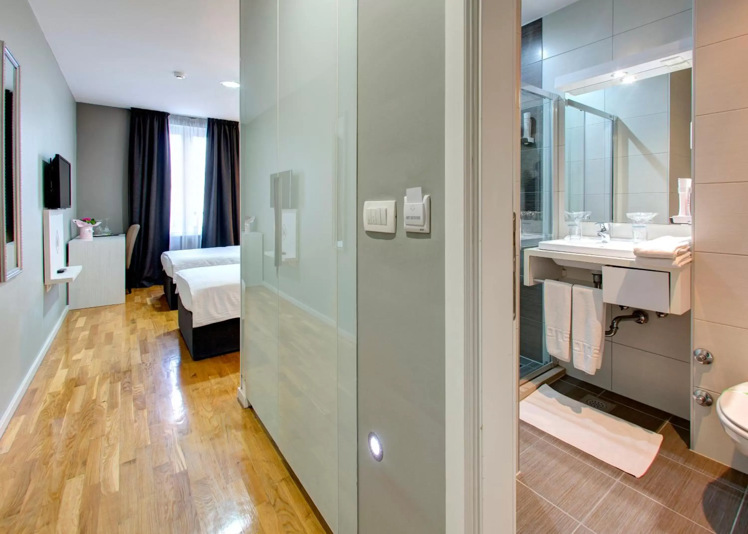 Twin Room in Hotel Villa Milas Twin Room in Hotel Villa Milas