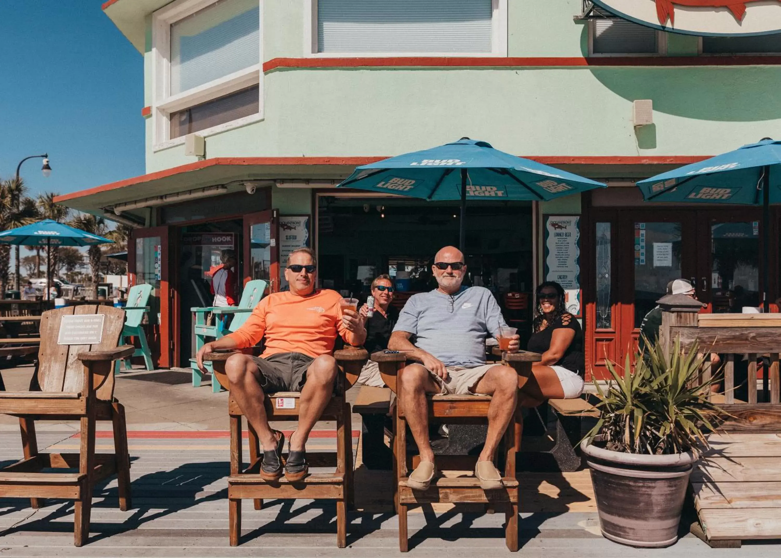 Restaurant/places to eat in Sandcastle Oceanfront Resort South Beach Restaurant/places to eat in Sandcastle Oceanfront Resort South Beach