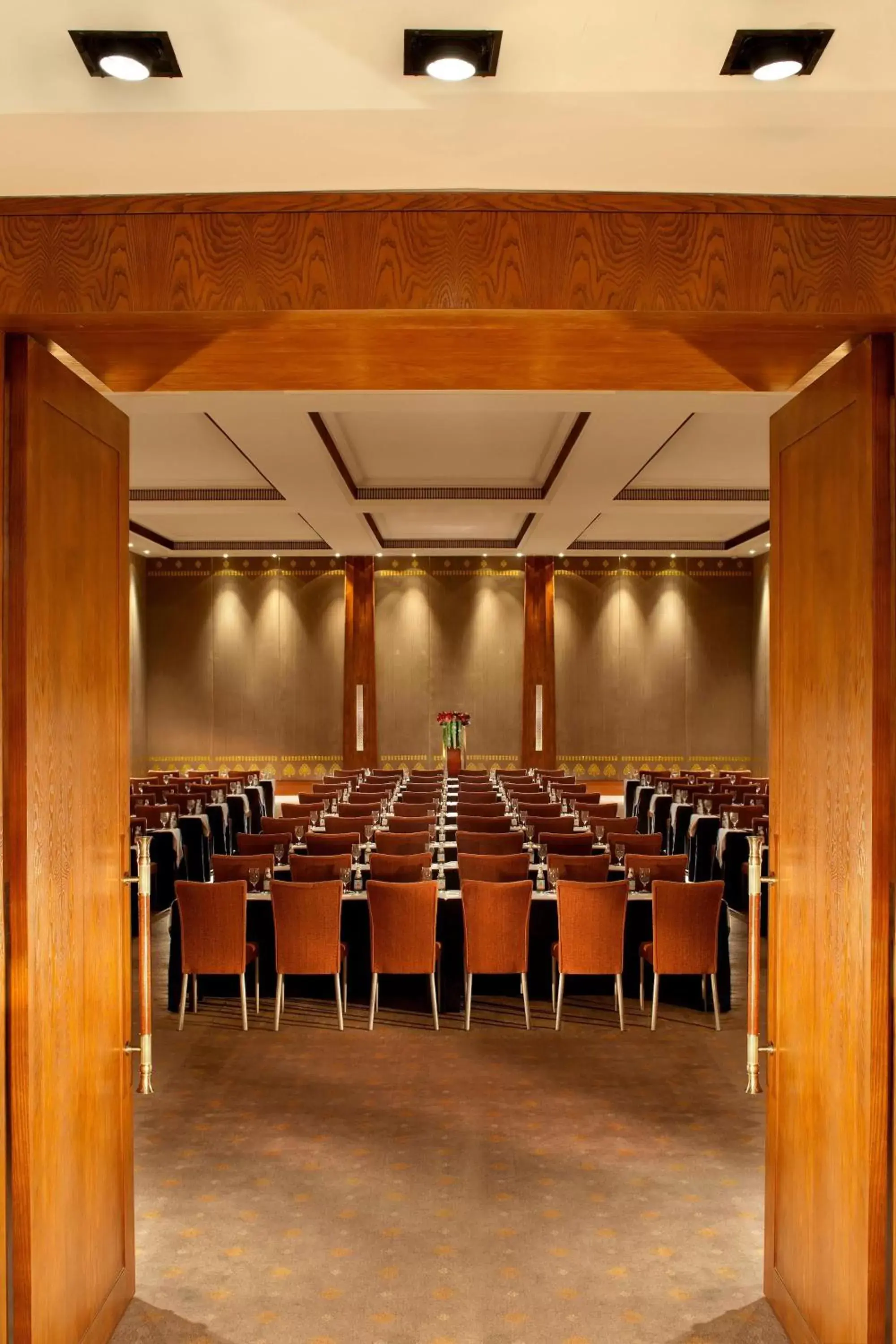 Meeting/conference room, Banquet Facilities in The St. Regis Lhasa Resort