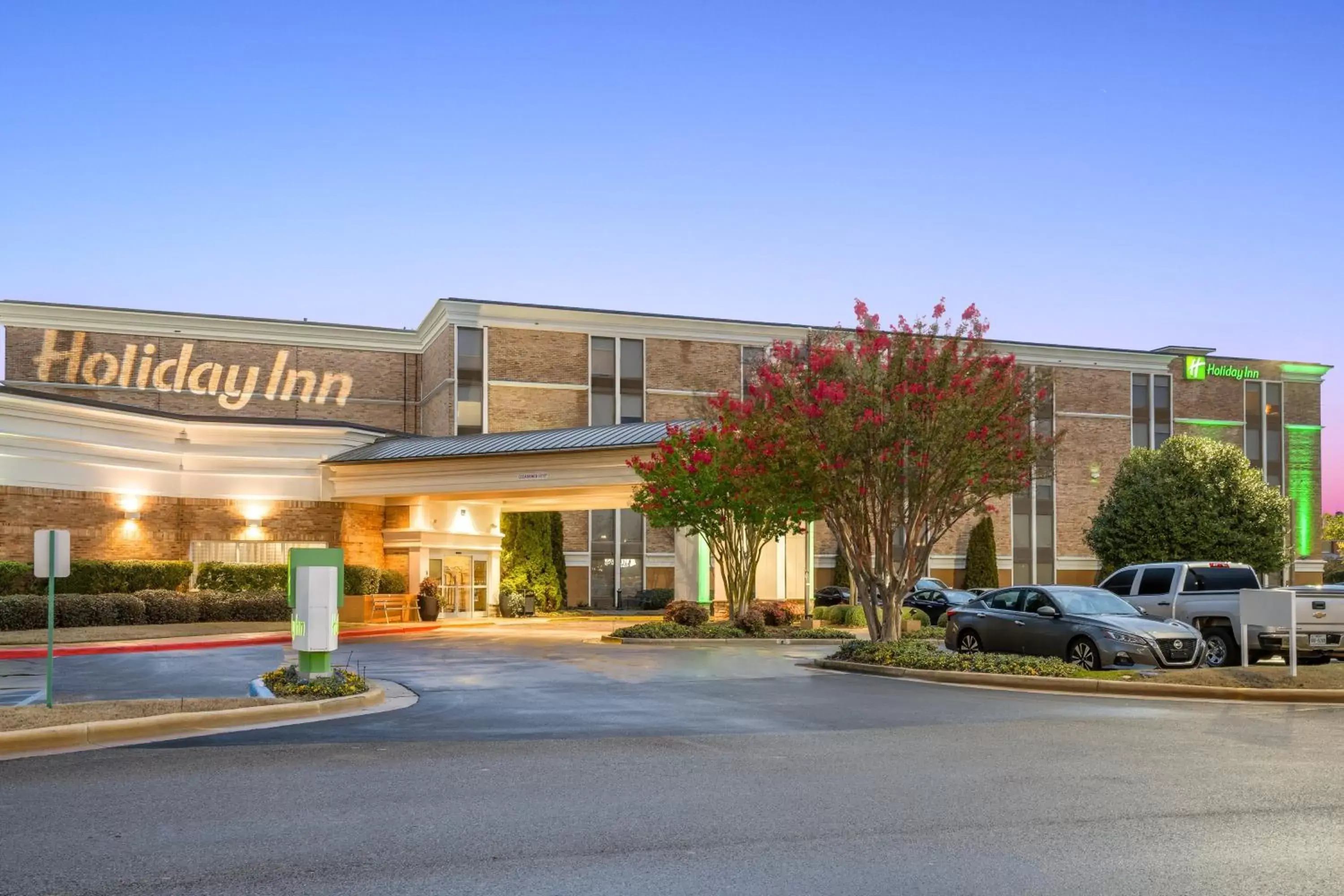 Property building in Holiday Inn Huntsville - Research Park, an IHG Hotel