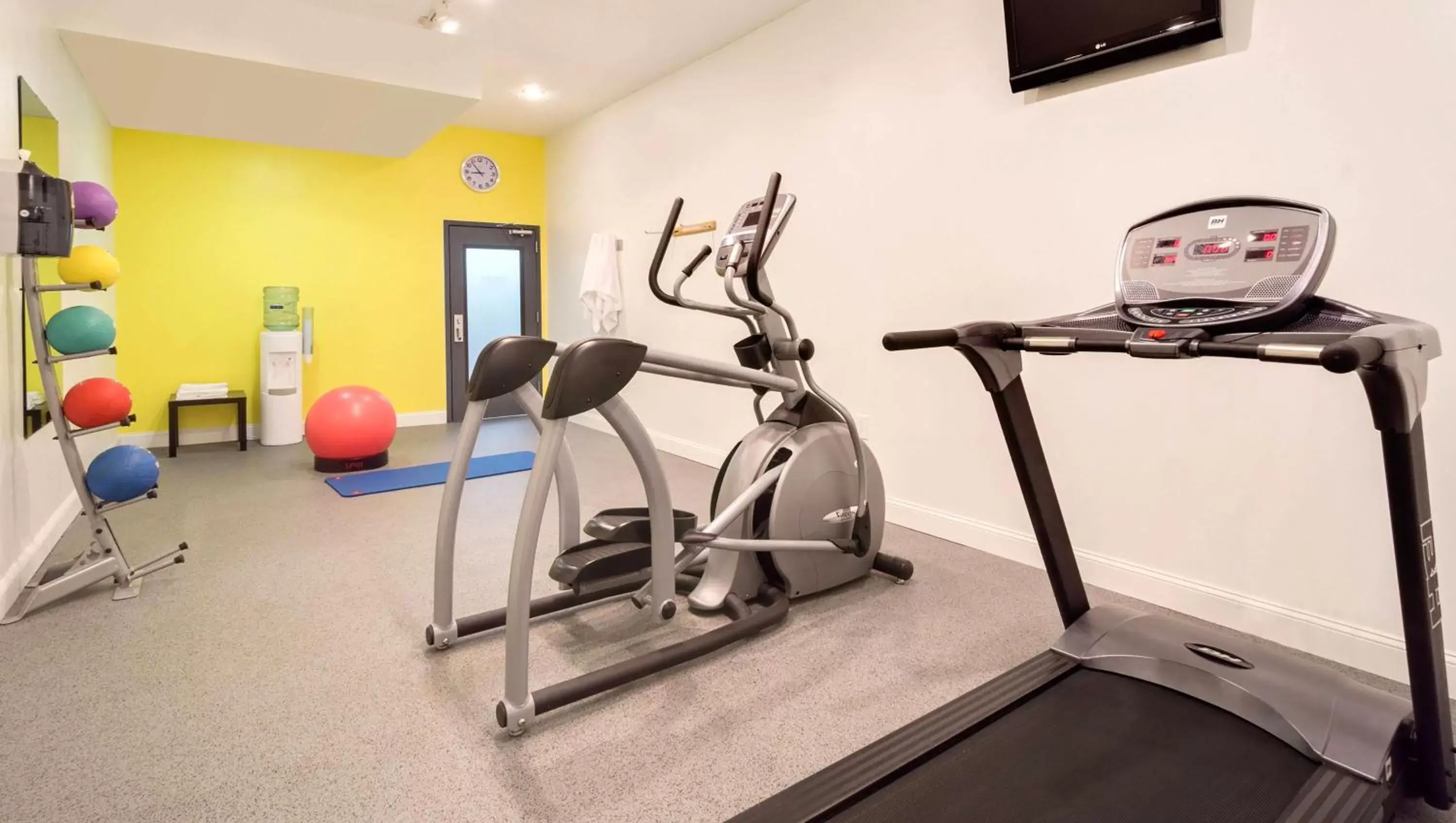 Fitness centre/facilities, Fitness Center/Facilities in Magnuson Hotel West Liberty