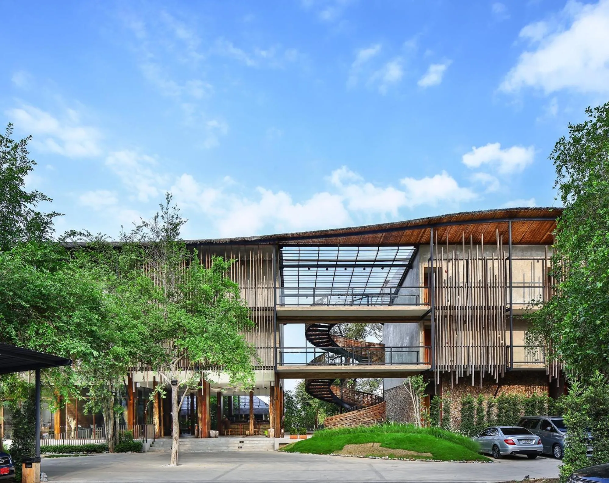 Property building in U Pattaya