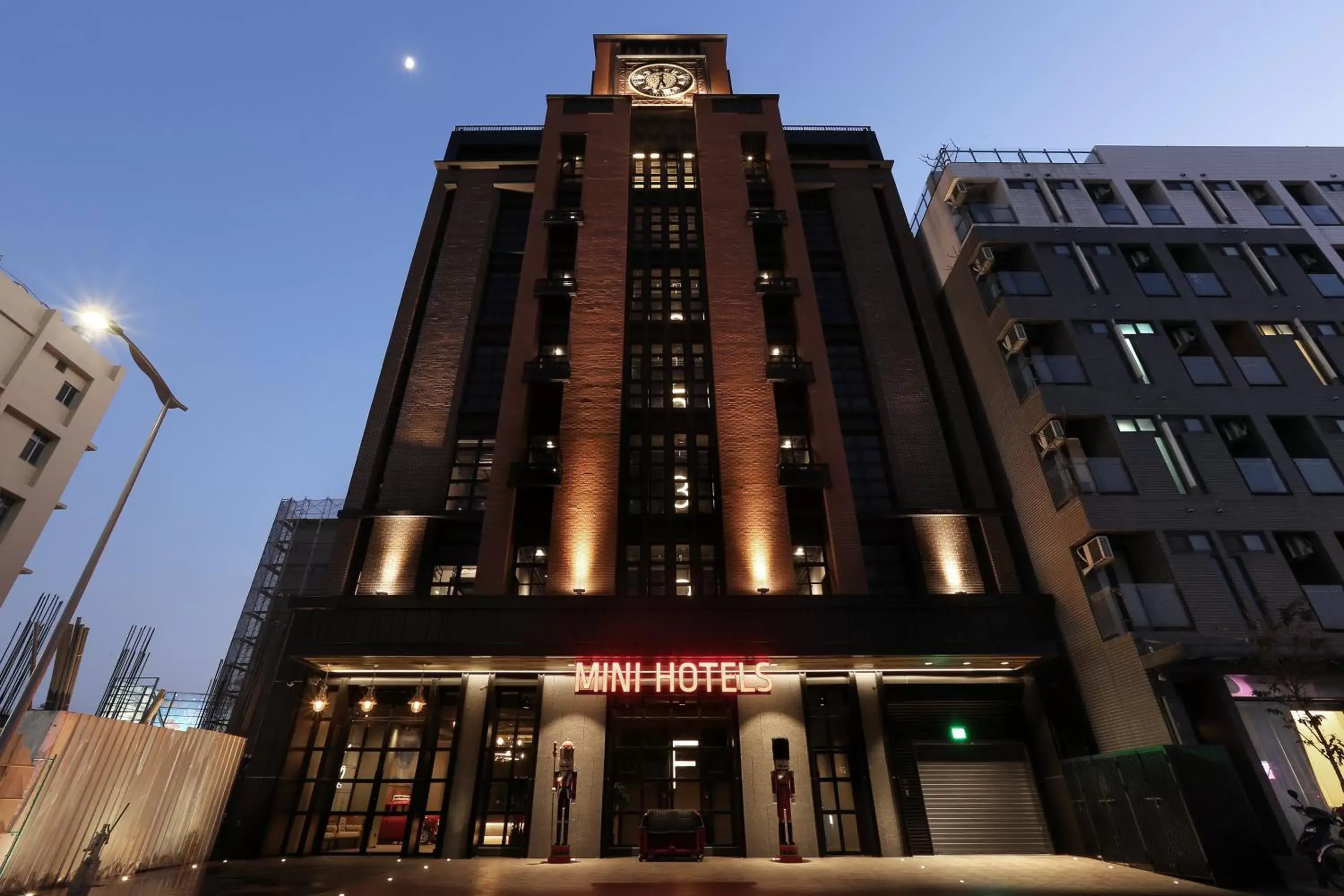 Off site in MINI HOTELS (Feng Jia Branch)