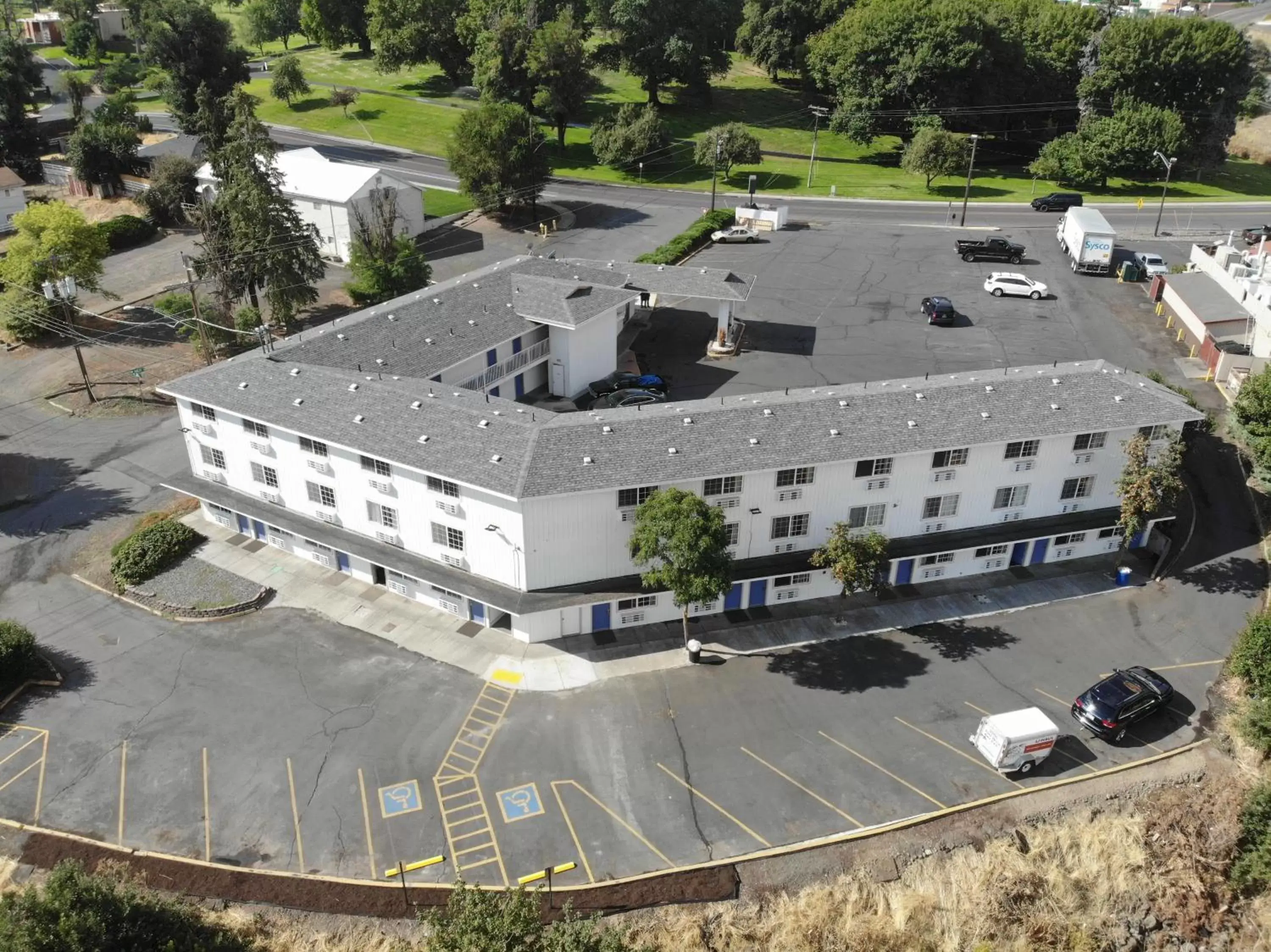 Bird's eye view, Bird's-eye View in Motel 6 Pendleton, OR - West