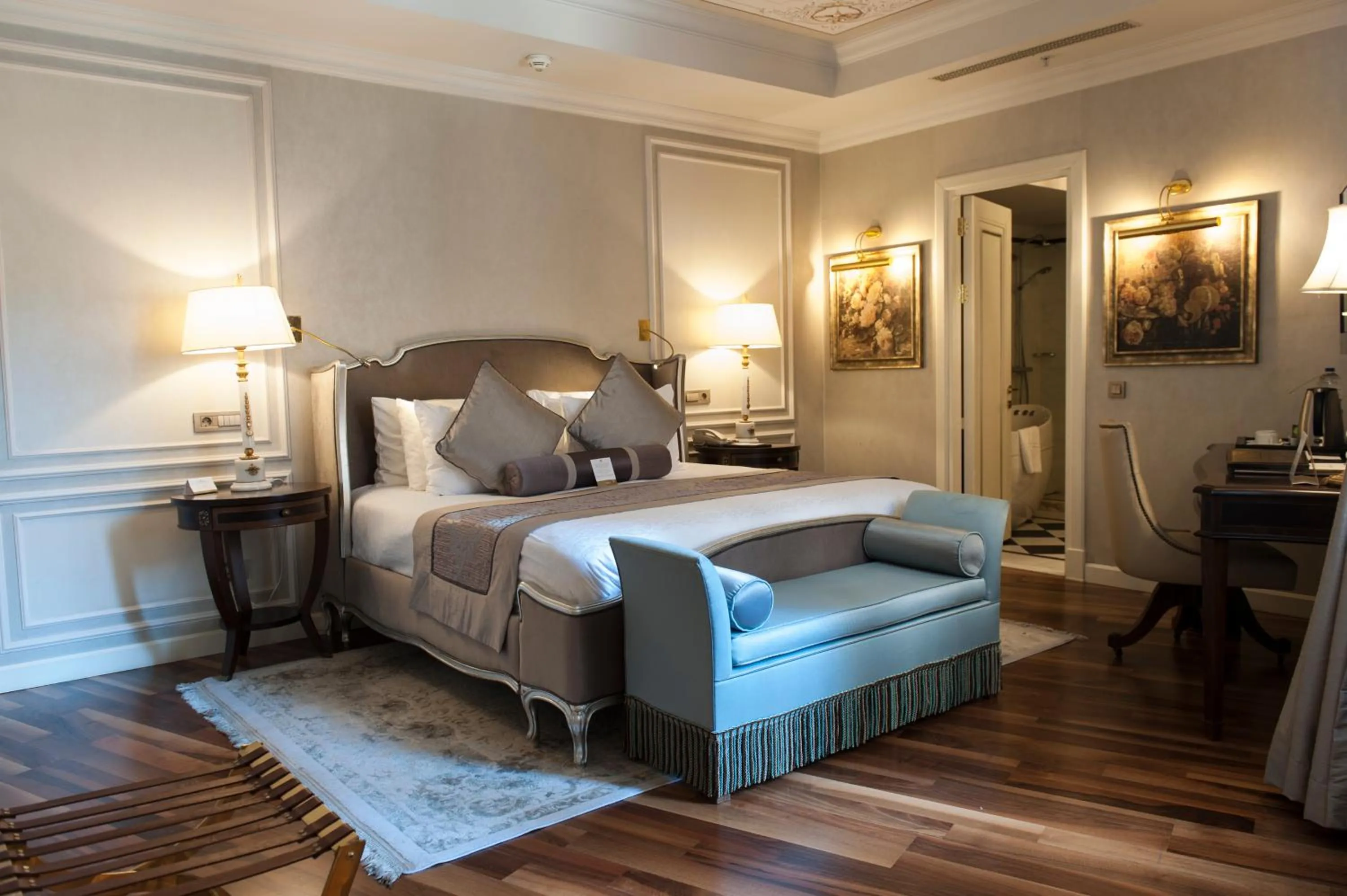Bedroom, Bed in Rixos Pera Istanbul