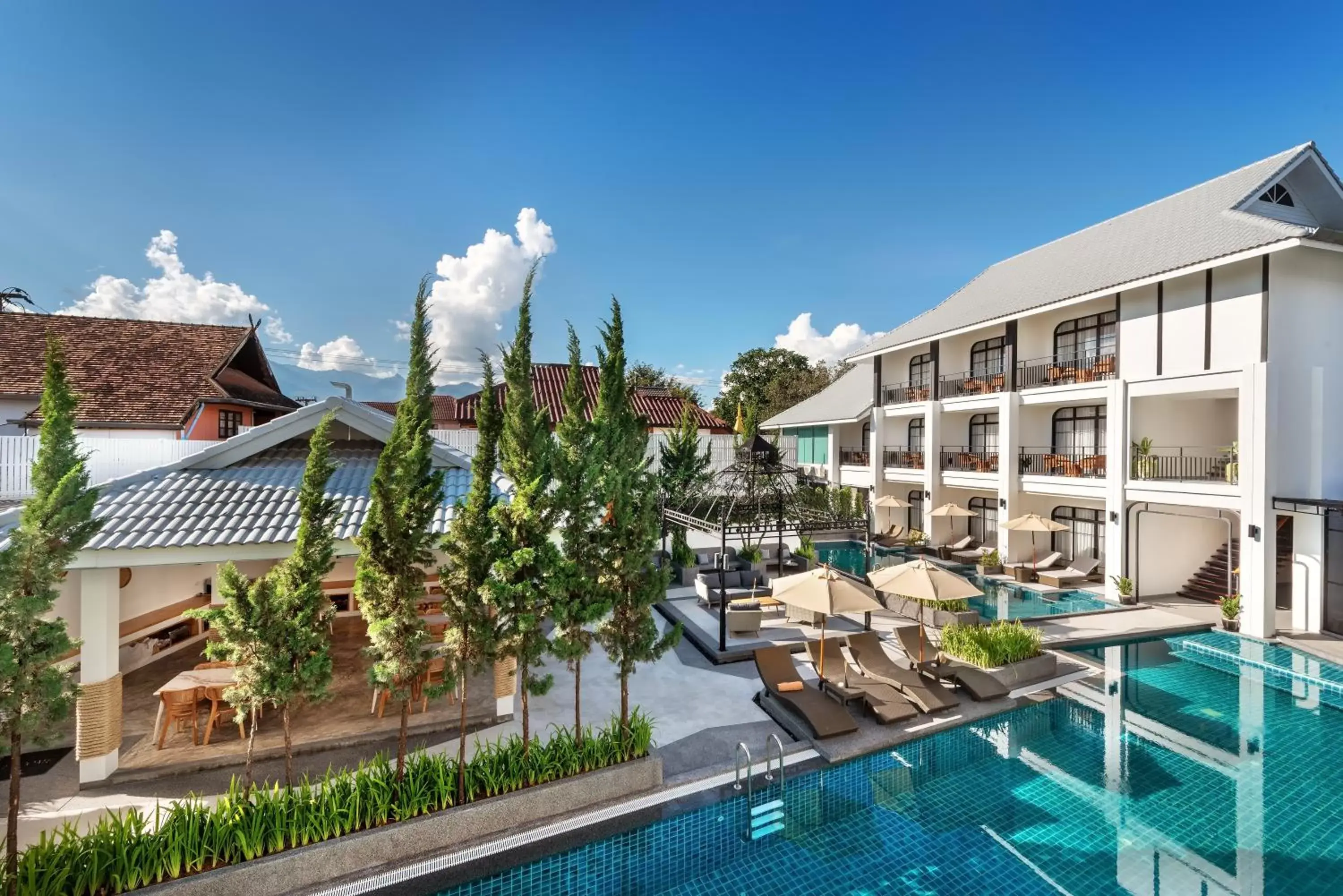 Property building, Swimming Pool in Ai Pai Hotel