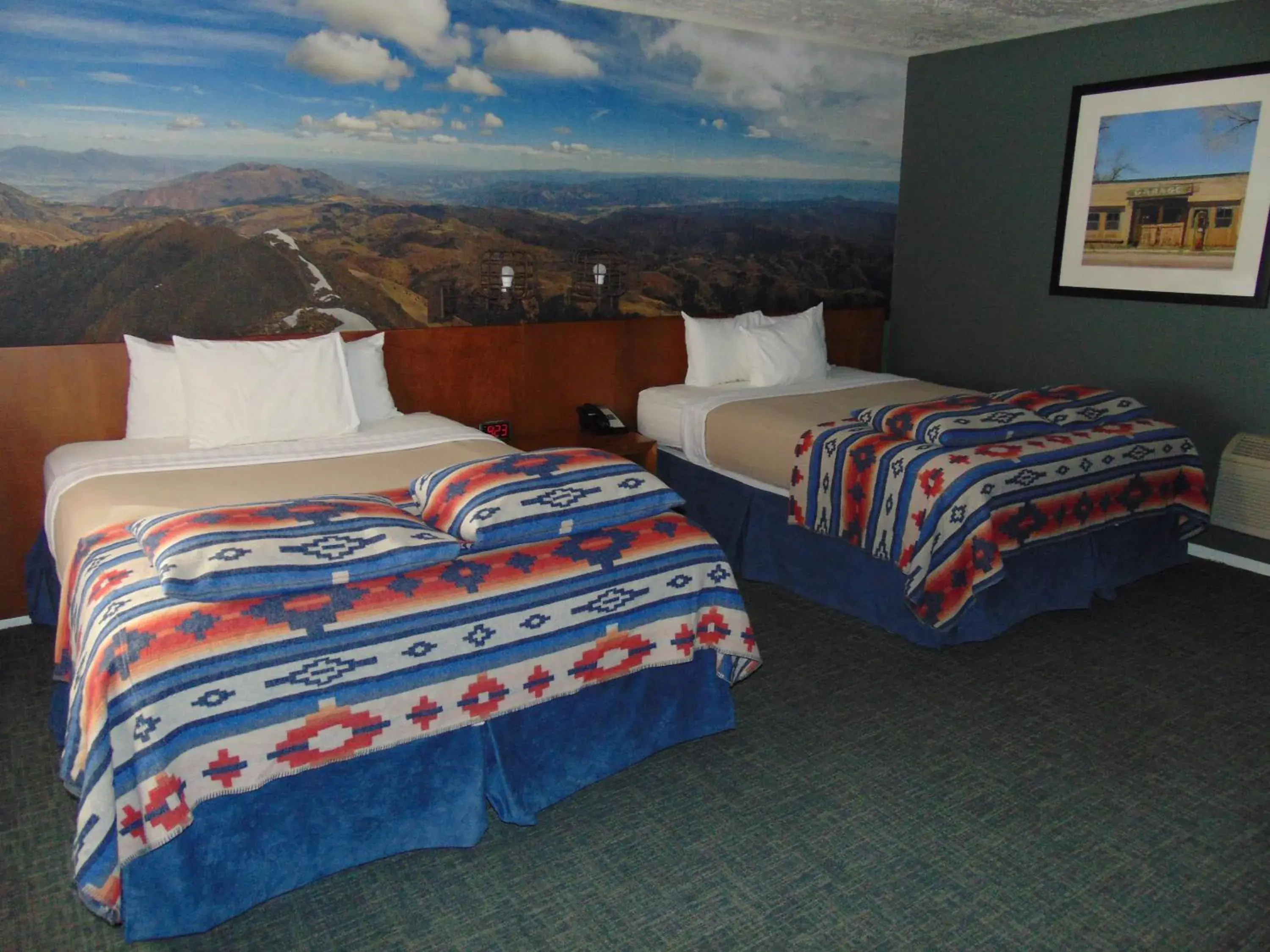 Bed in Bryce Canyon Resort