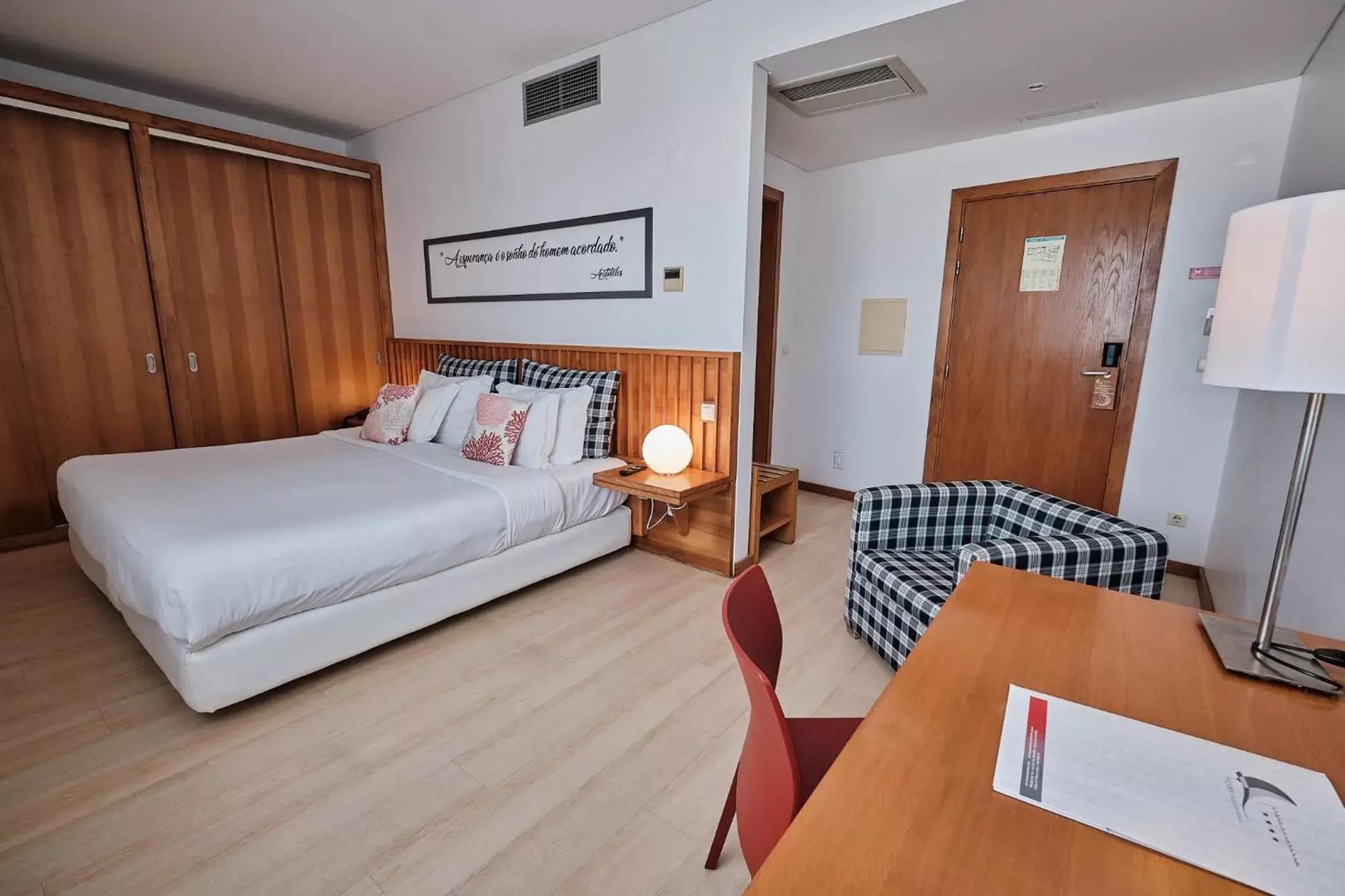 Bed in Hotel Praia Marina by RIDAN Hotels