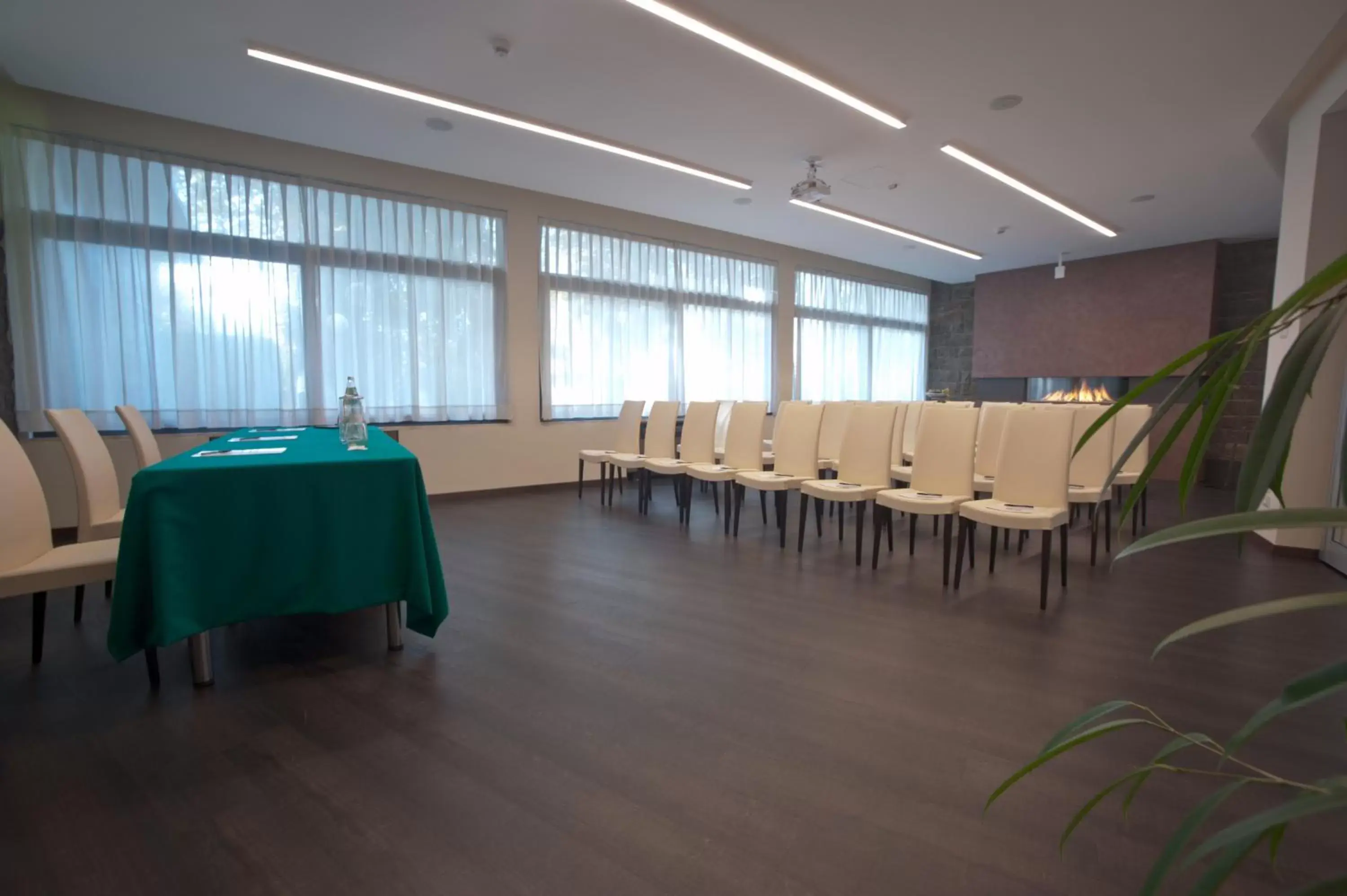 Business facilities in Best Western Hotel Cristallo