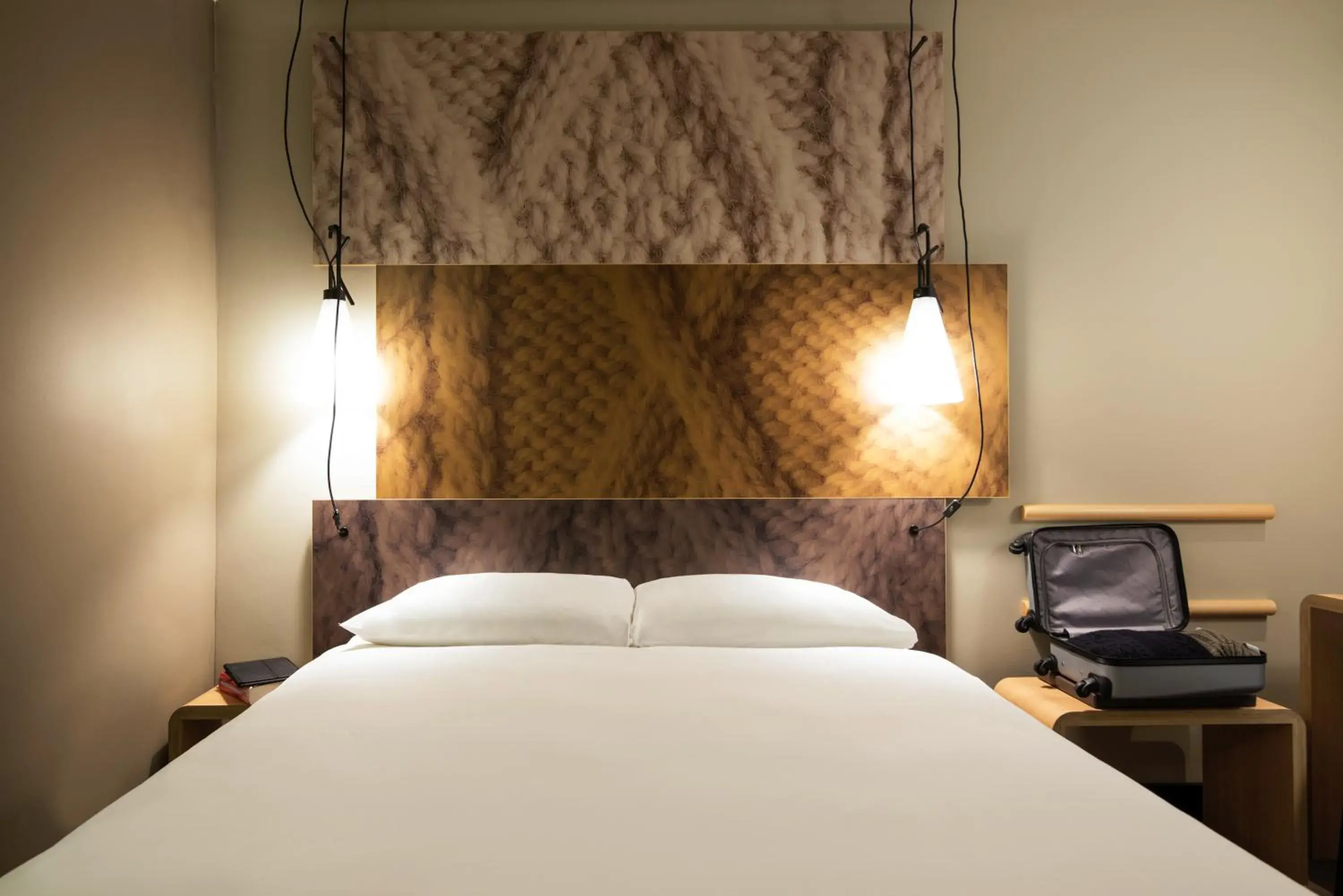 Bed, Room Photo in ibis Paris Place d’Italie 13ème