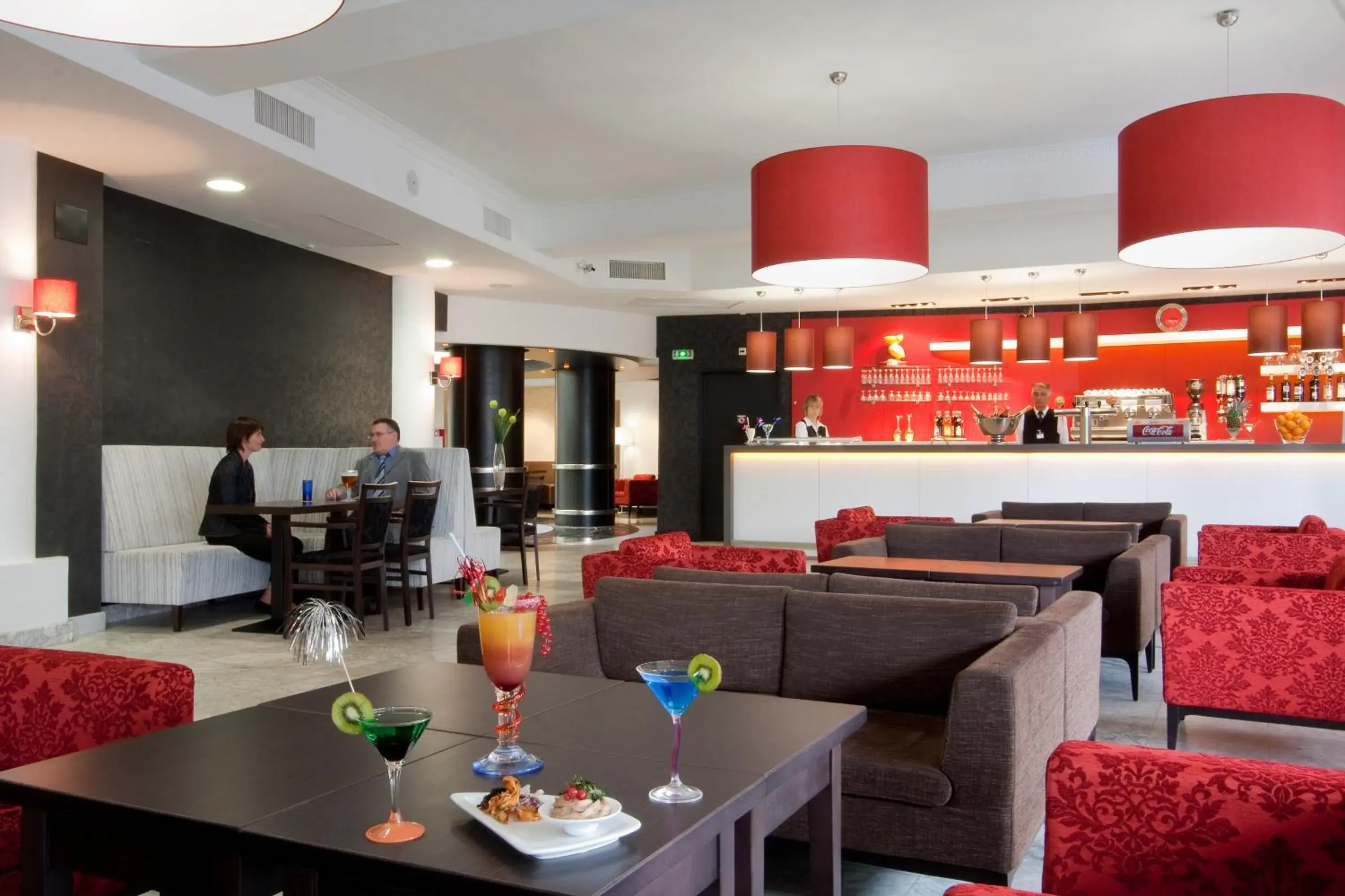 Lounge or bar, Restaurant/Places to Eat in Hotel Sainte-Rose