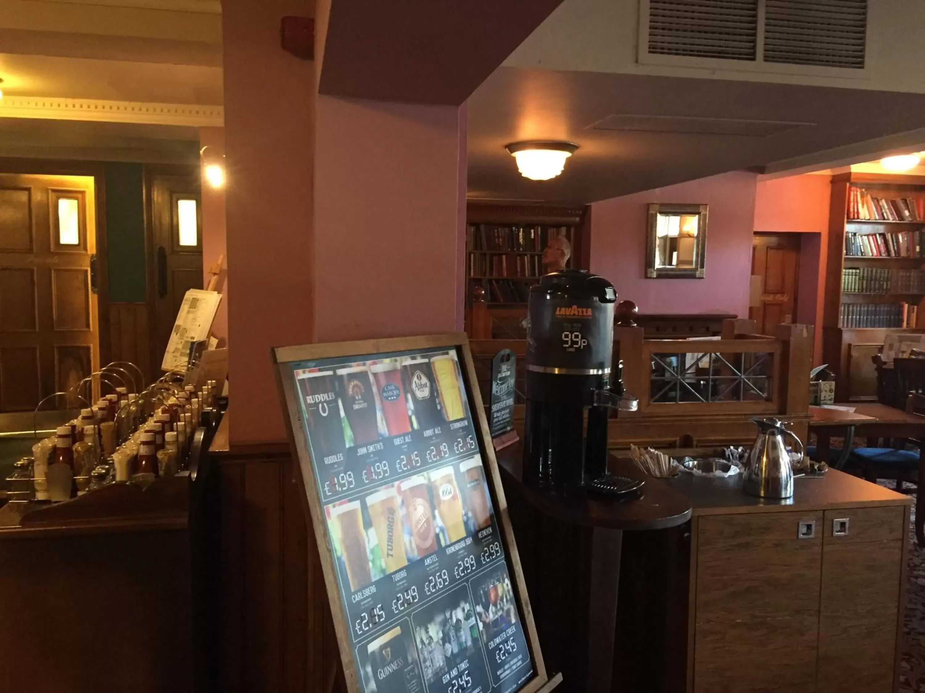 Restaurant/places to eat in The Shrewsbury Hotel Wetherspoon