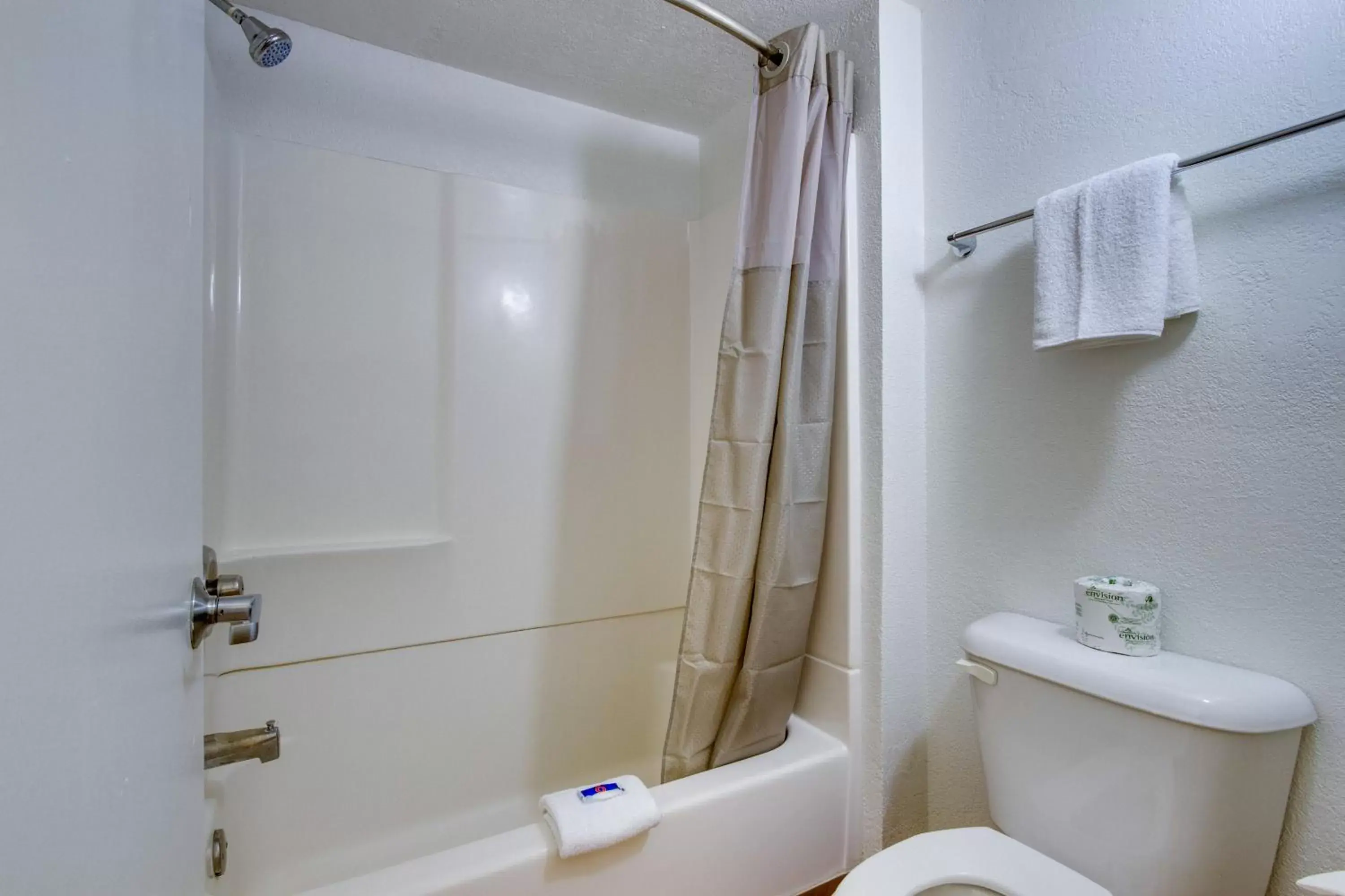 Bathroom in Motel 6-Tempe, AZ - Scottsdale South