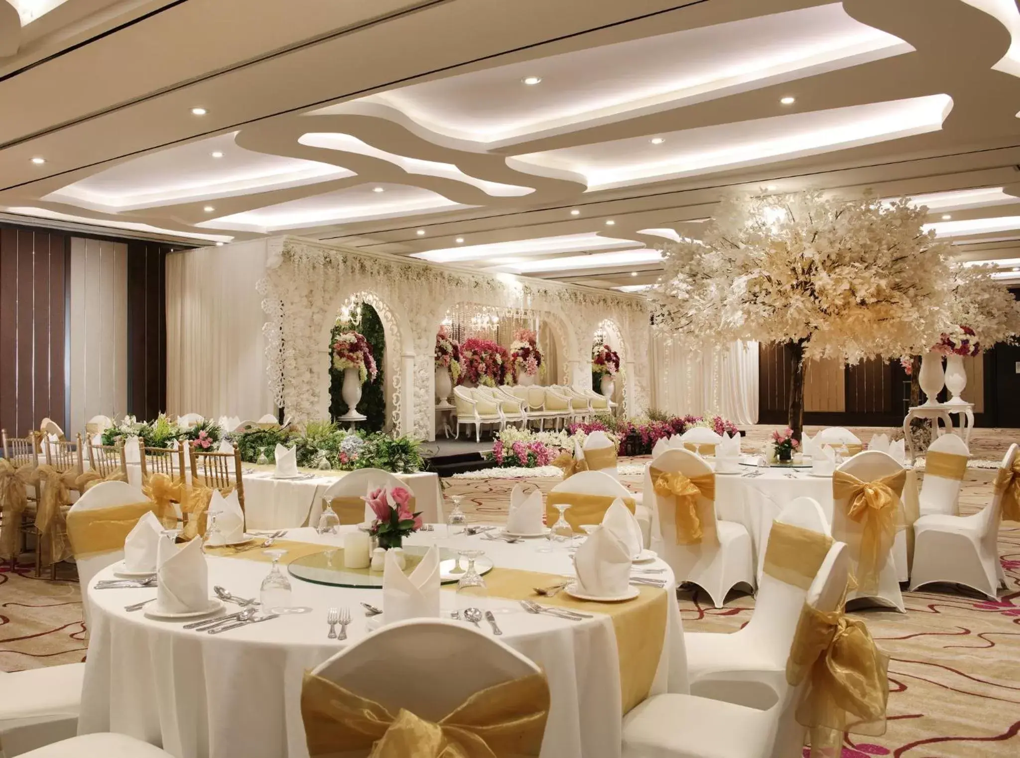 Meeting/conference room, Banquet Facilities in Crowne Plaza Bandung, an IHG Hotel