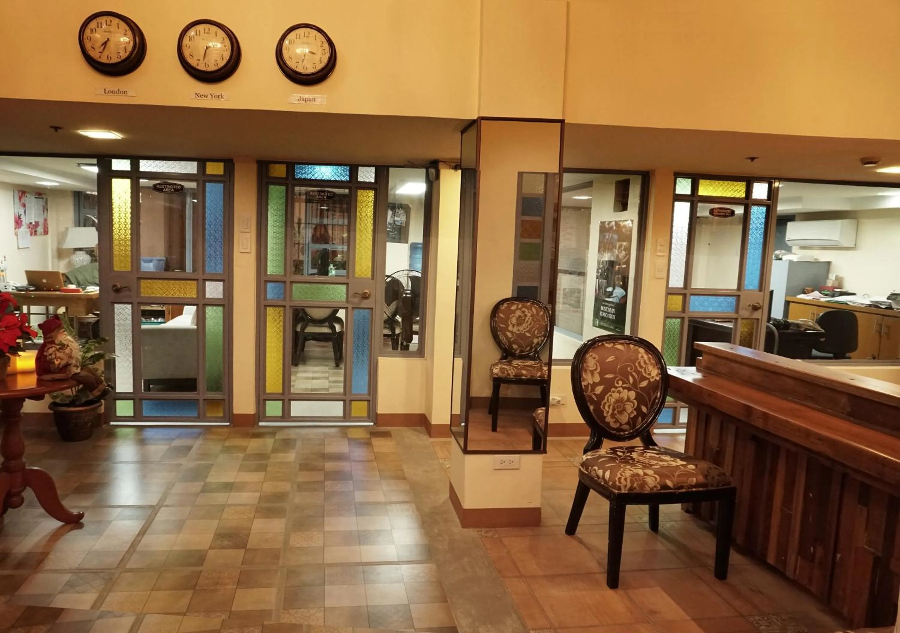 Lobby or reception in 1775 Adriatico Suites