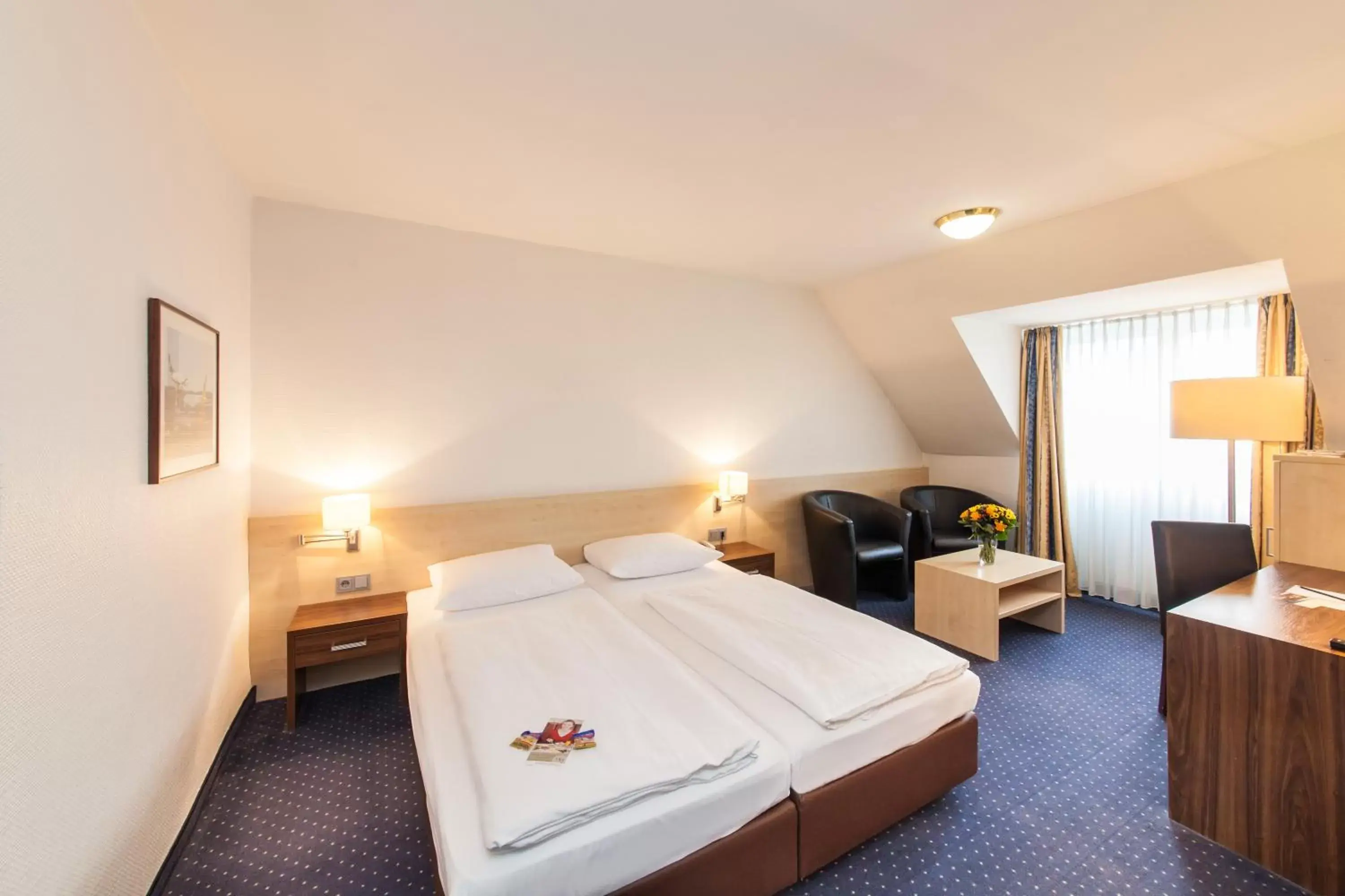 Photo of the whole room, Bed in Novum Hotel Mariella Airport