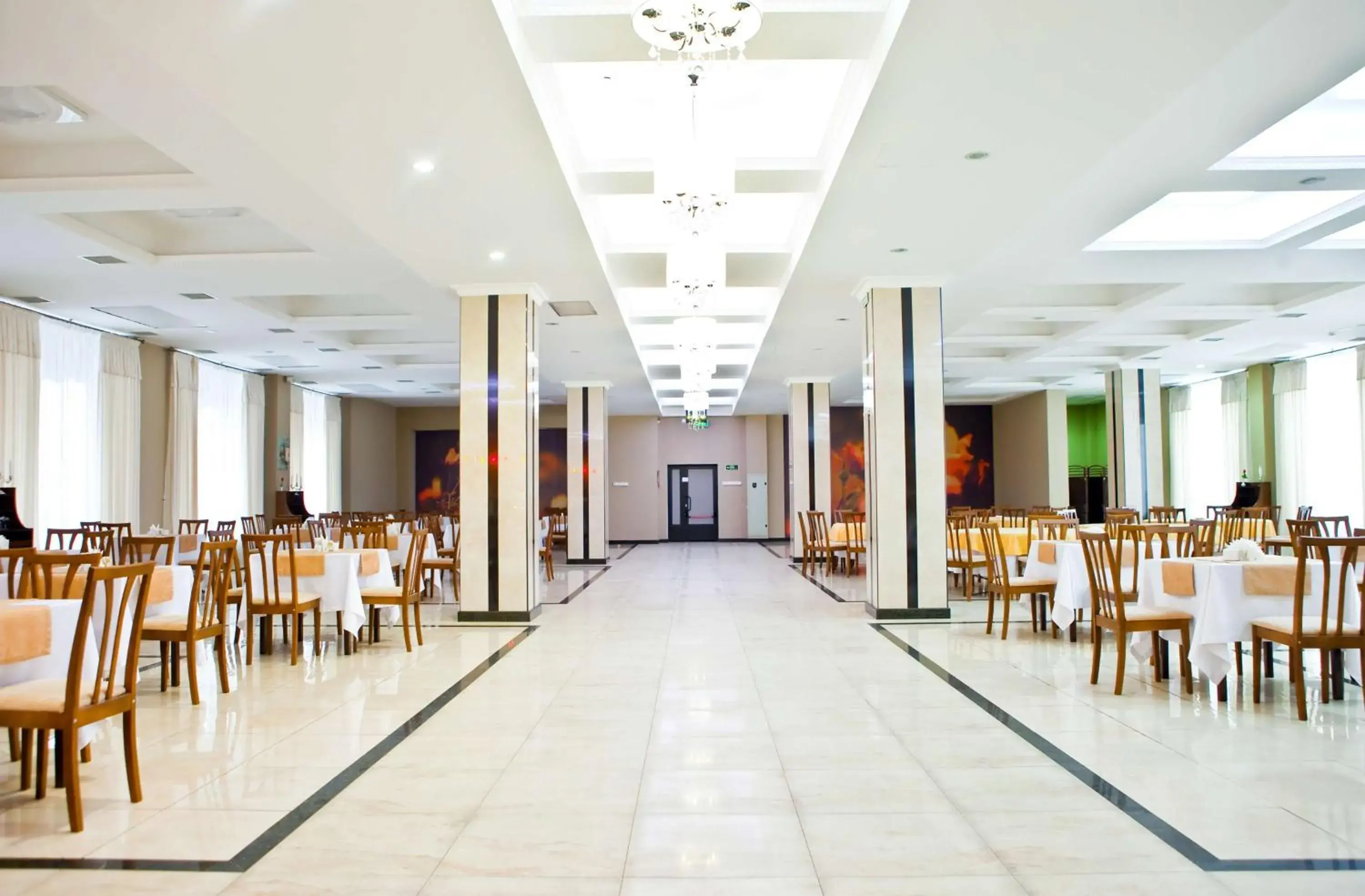 Restaurant/Places to Eat in Best Western Plus Atakent Park Hotel