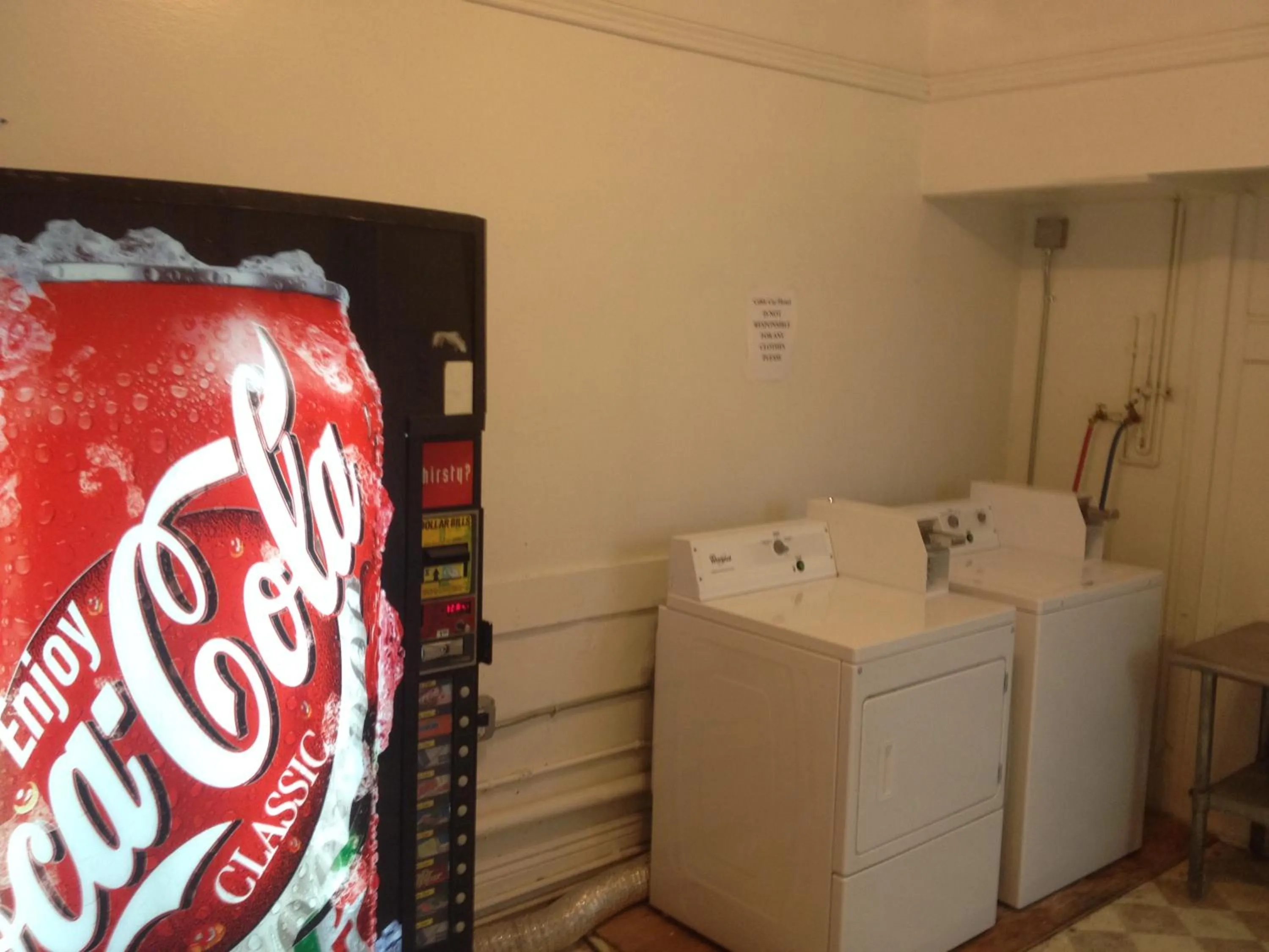 Area and facilities in Cable Car Hotel