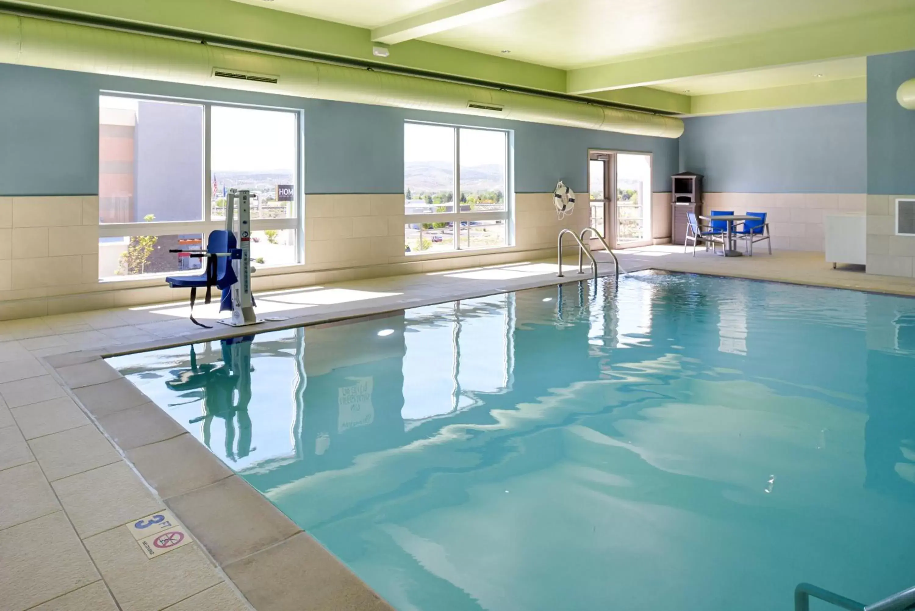 Swimming pool in Holiday Inn Express & Suites - Elko by IHG Swimming pool in Holiday Inn Express & Suites - Elko by IHG