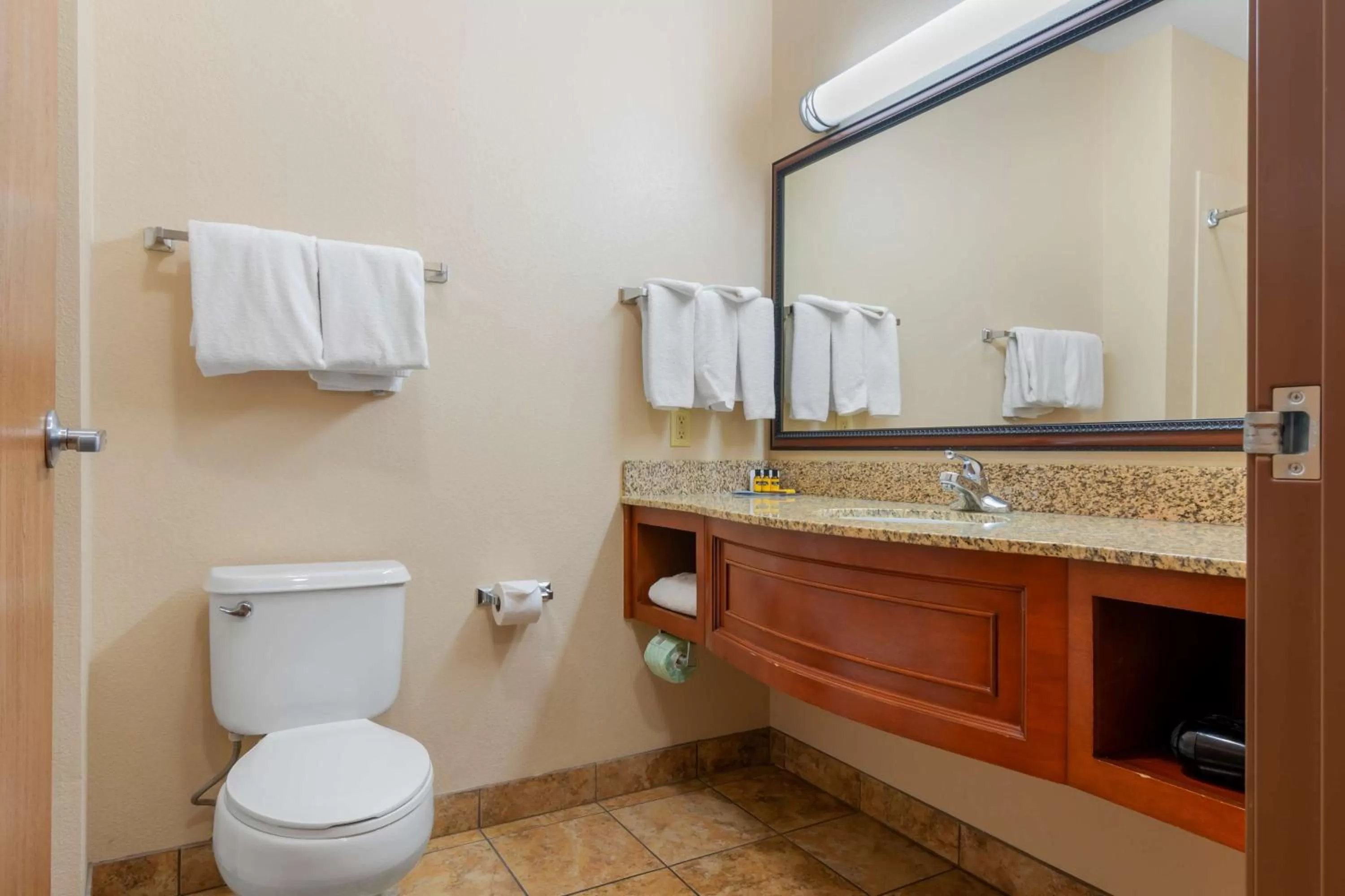 Bathroom in Best Western Plus Butterfield Inn